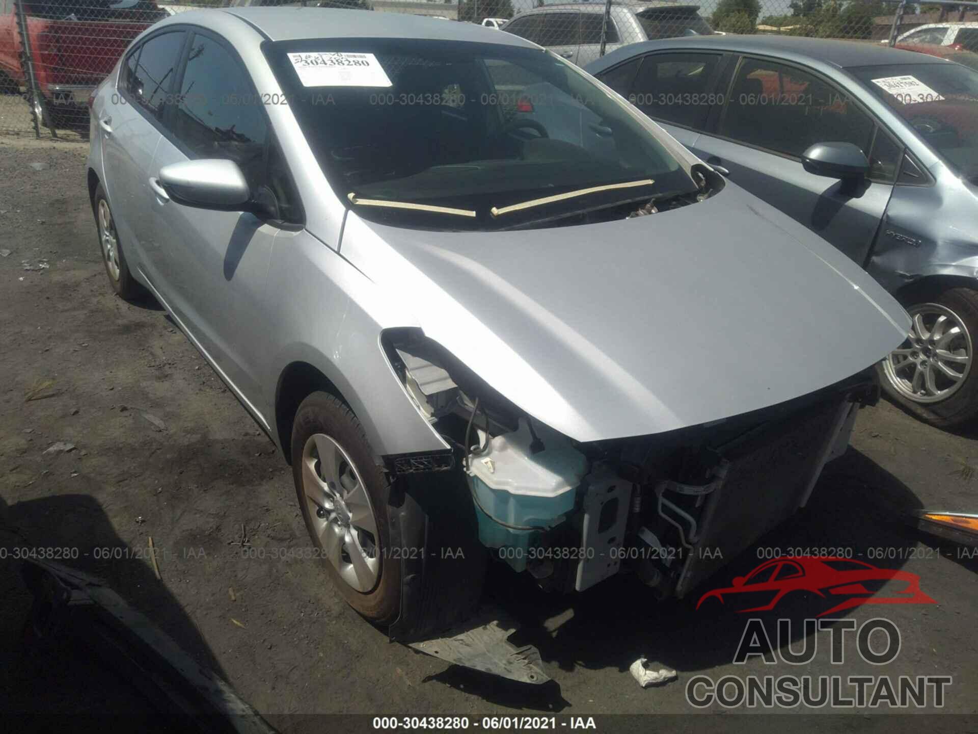 KIA FORTE 2018 - 3KPFL4A73JE201307