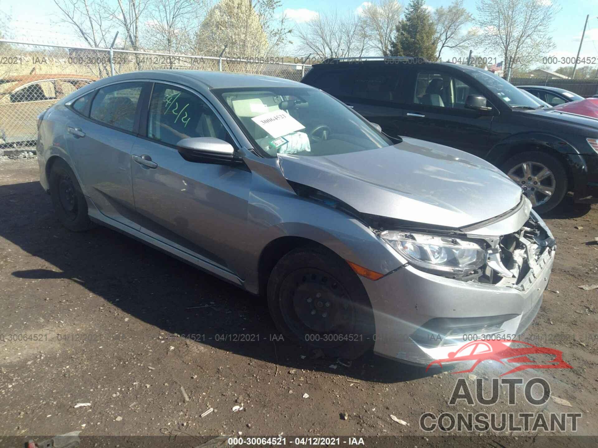 HONDA CIVIC SEDAN 2018 - 19XFC2F53JE042445