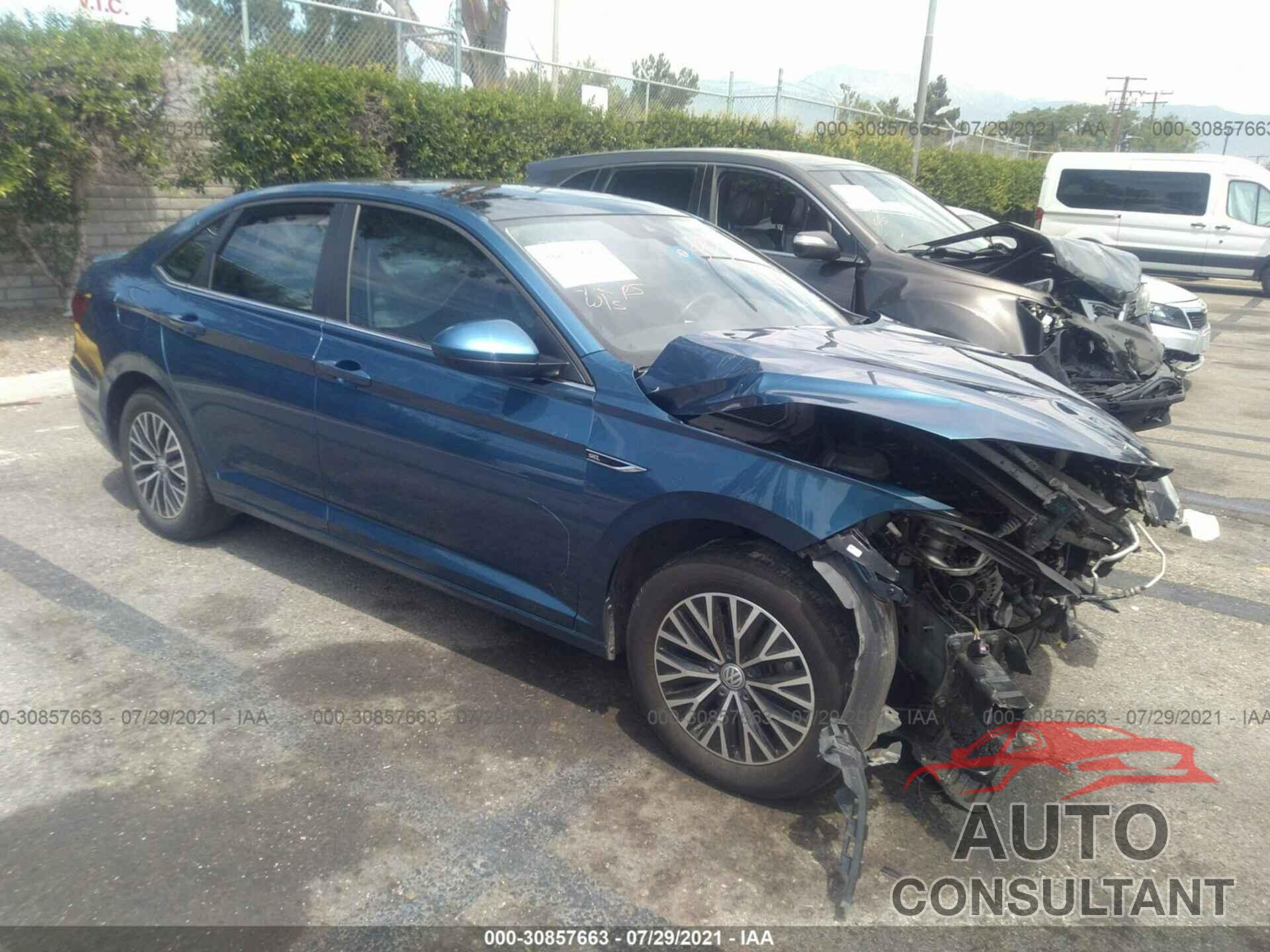 VOLKSWAGEN JETTA 2019 - 3VWE57BU8KM097543