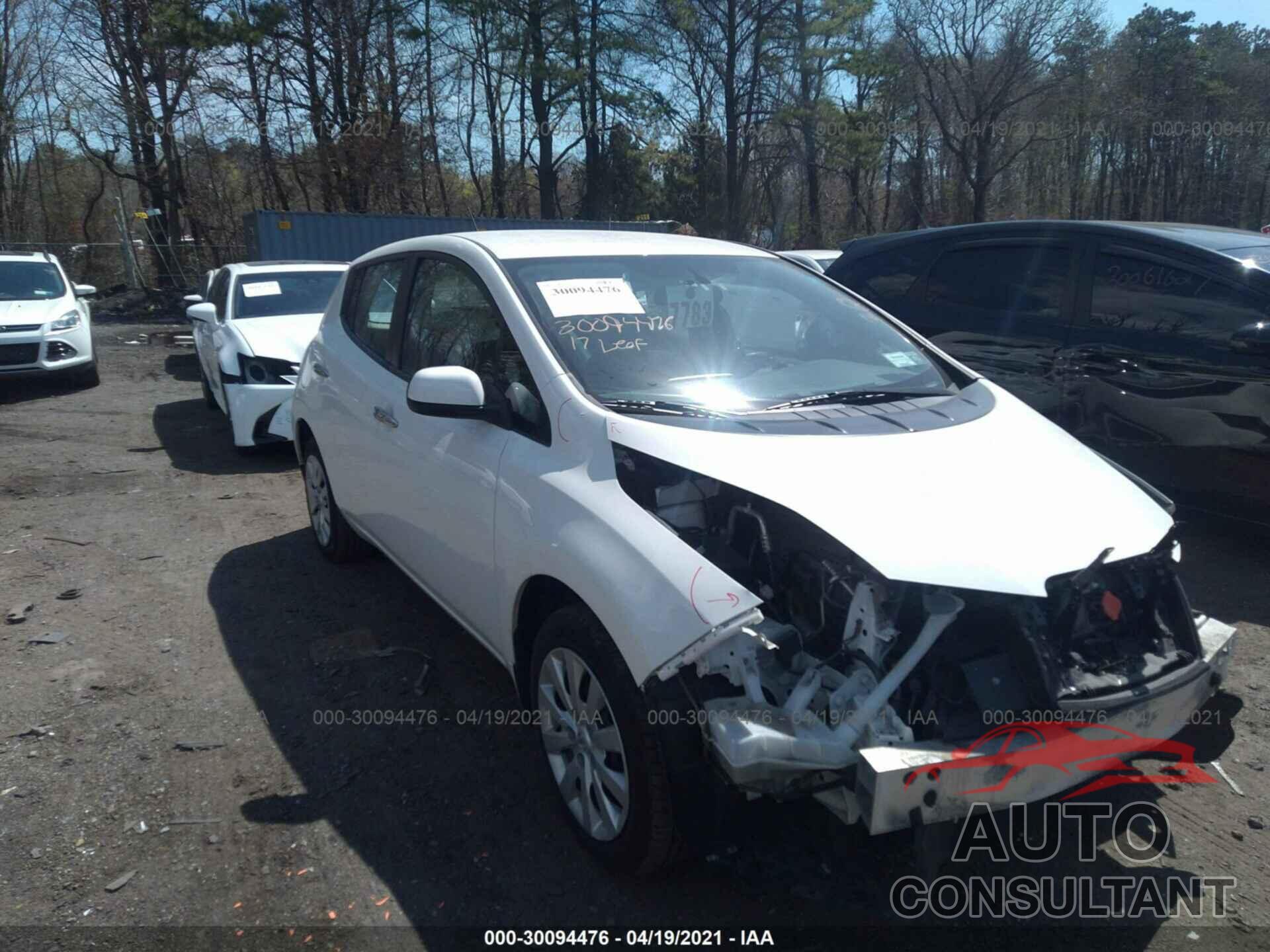 NISSAN LEAF 2017 - 1N4BZ0CP9HC310994