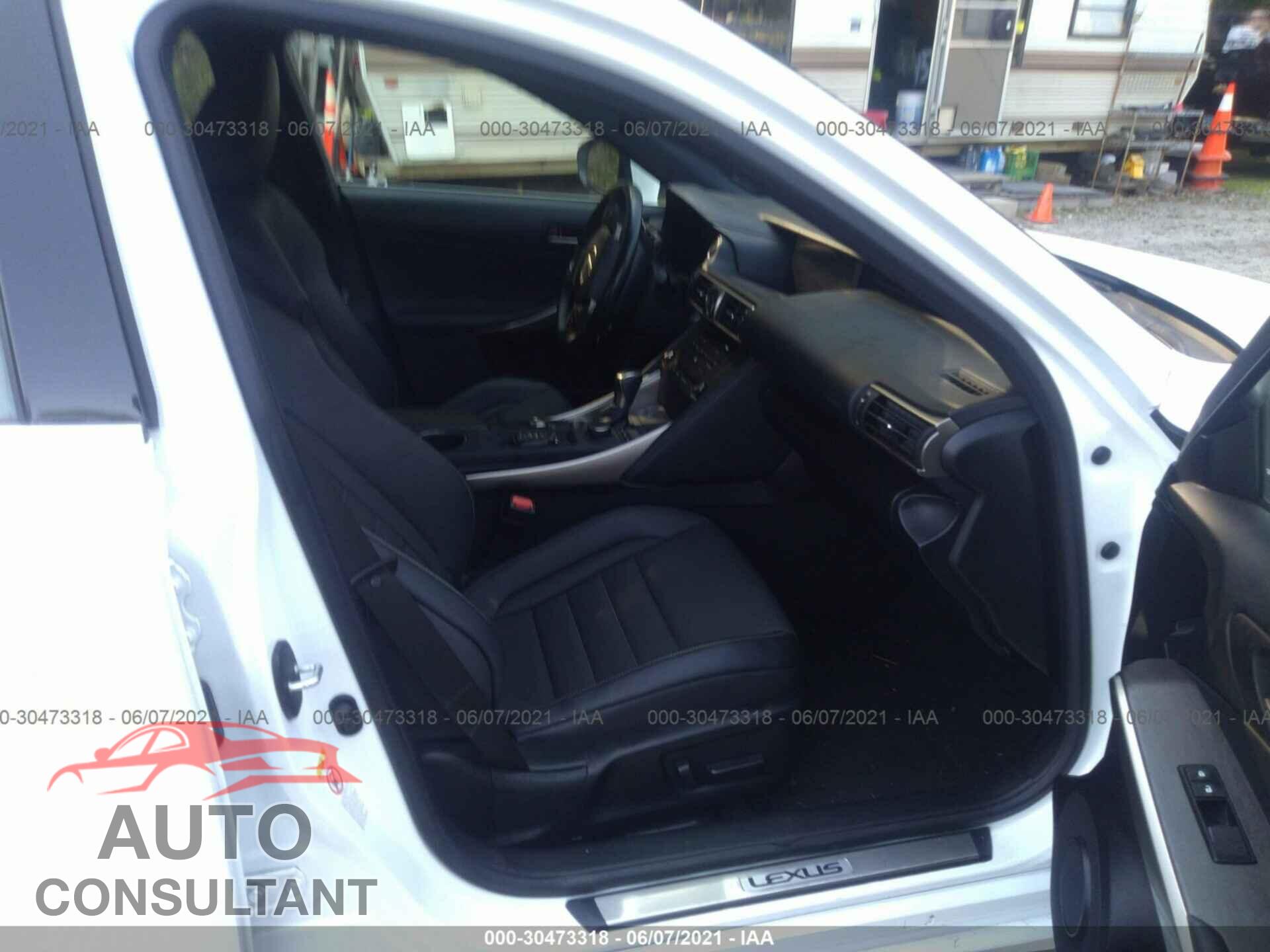 LEXUS IS 2019 - JTHC81D24K5034566