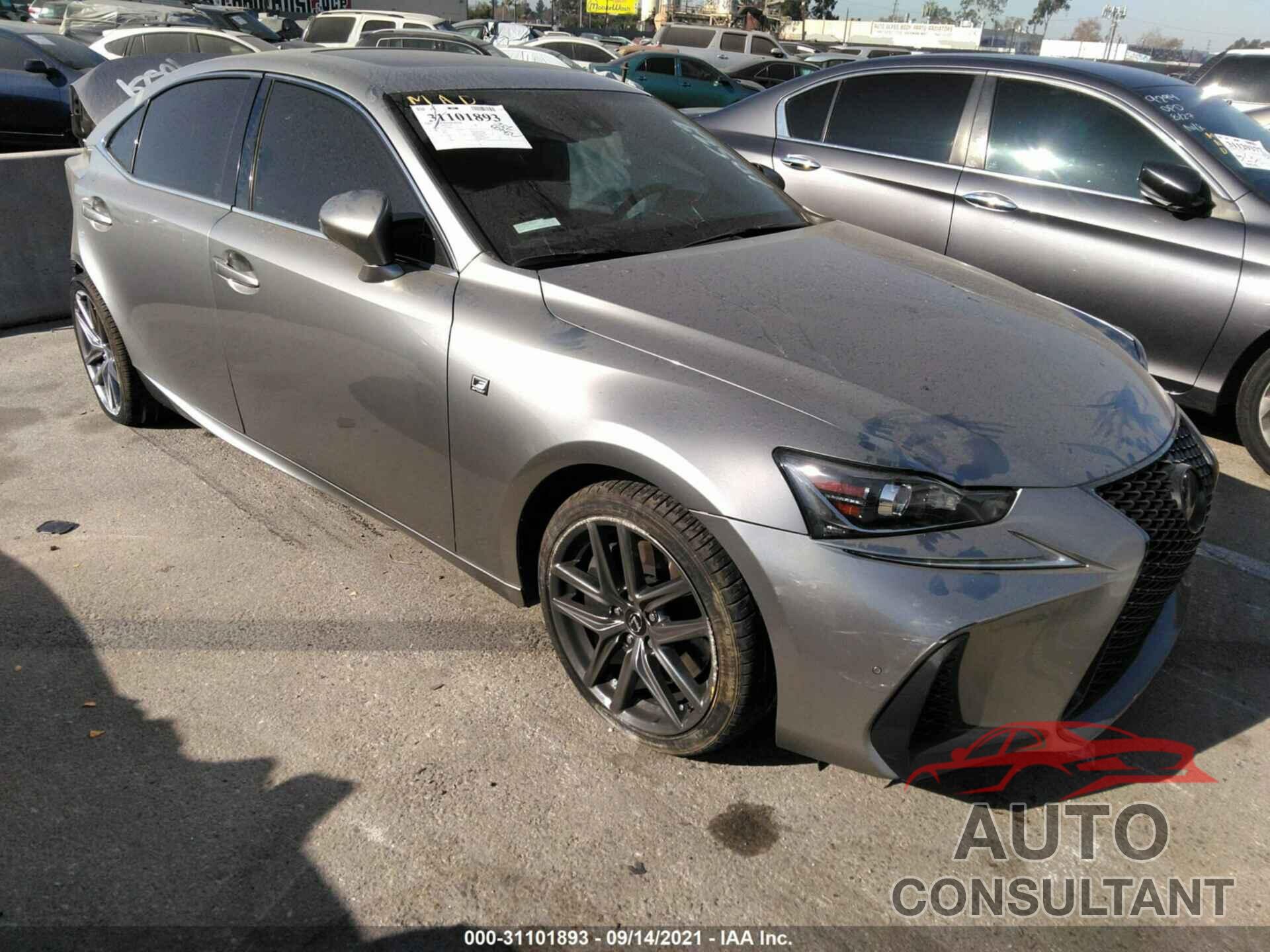 LEXUS IS 2018 - JTHBA1D2XJ5081017