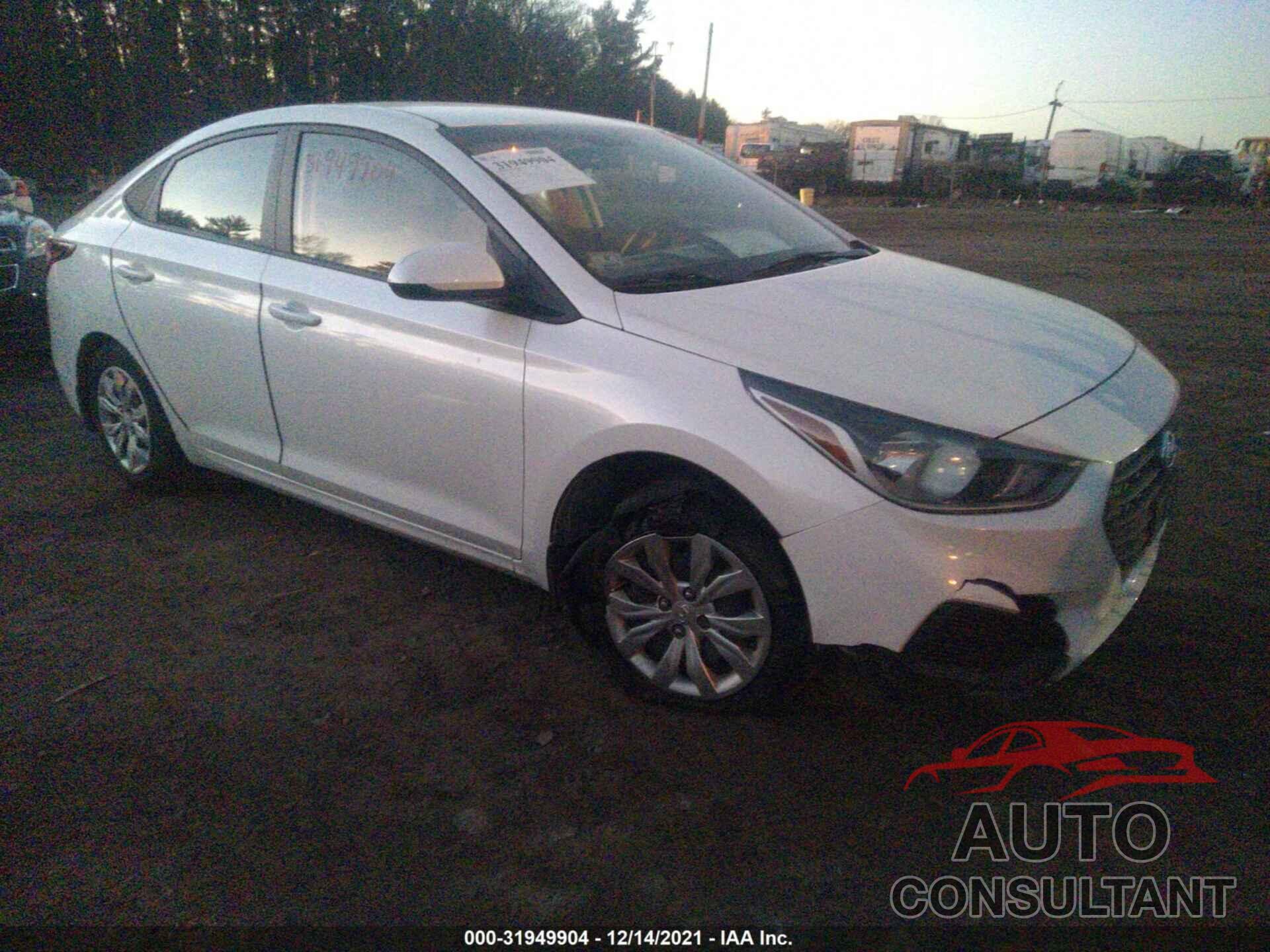 HYUNDAI ACCENT 2018 - 3KPC24A37JE011710