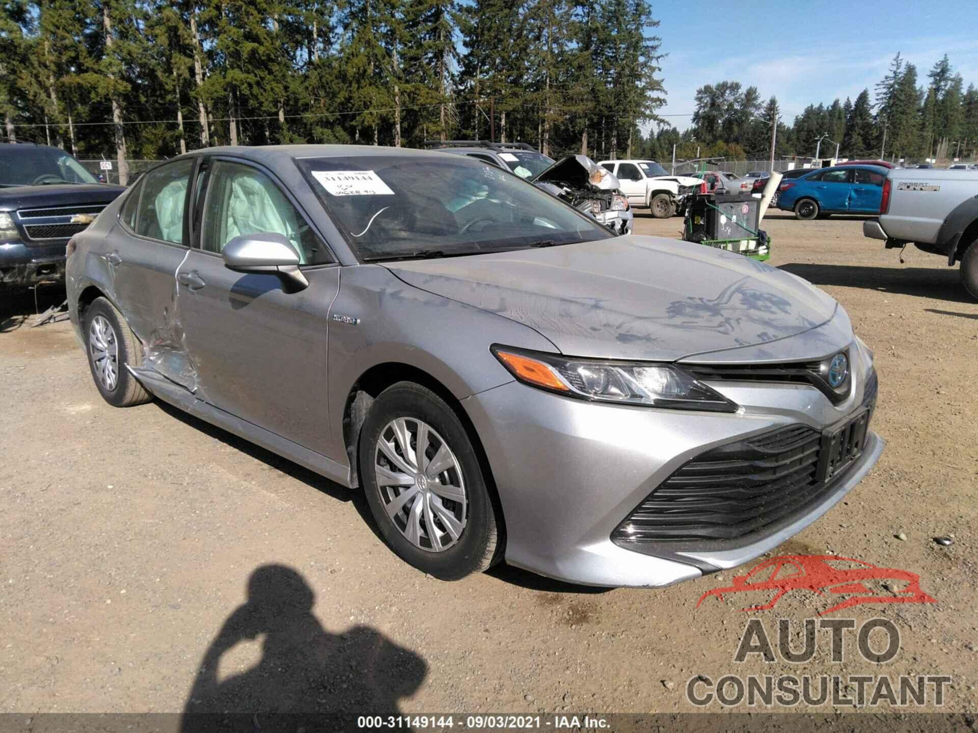TOYOTA CAMRY 2018 - 4T1B31HK6JU002904