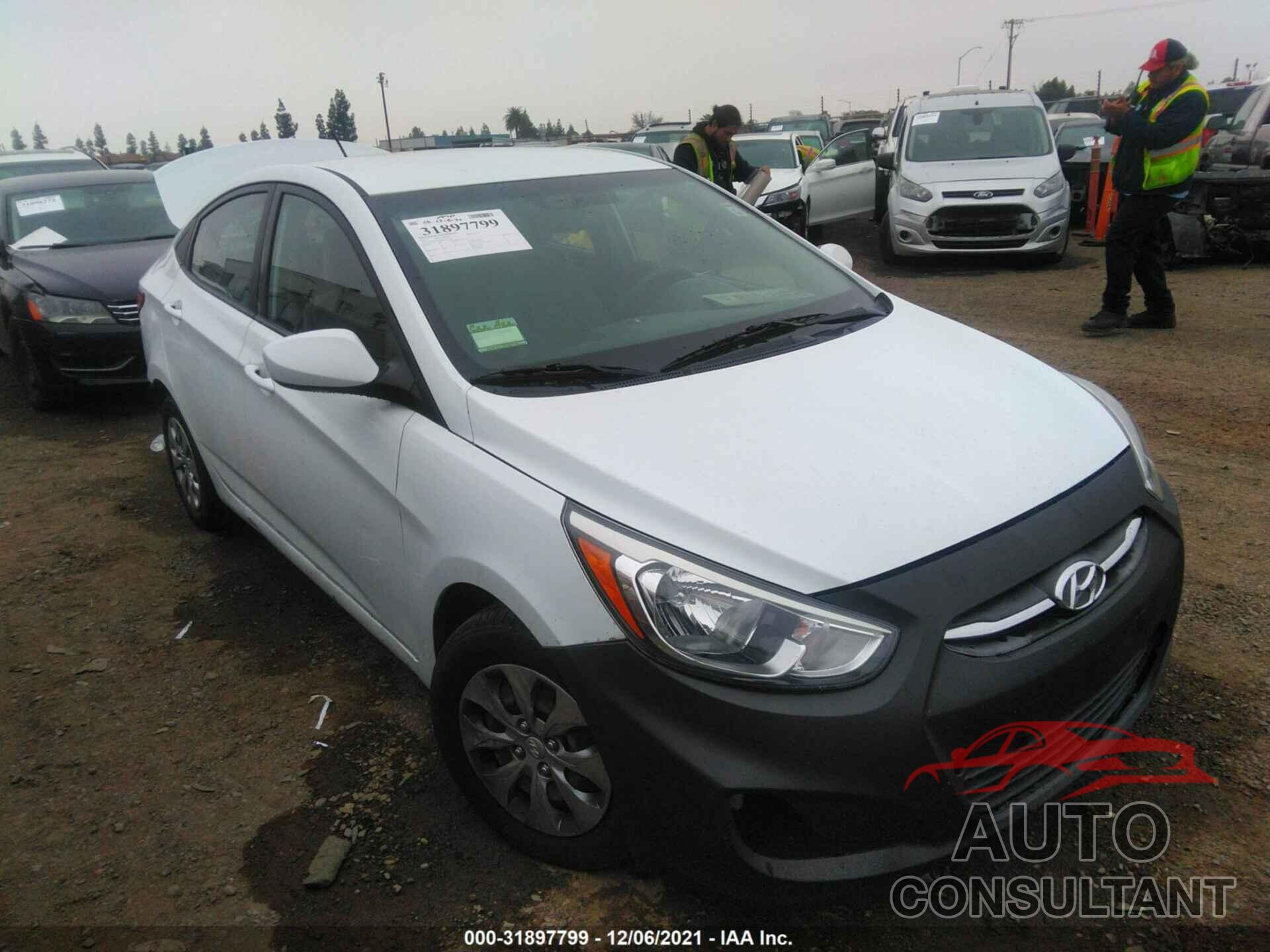 HYUNDAI ACCENT 2017 - KMHCT4AE0HU317394