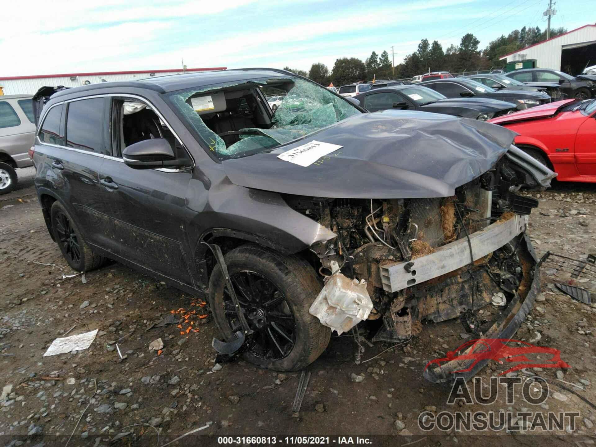 TOYOTA HIGHLANDER 2019 - 5TDJZRFH7KS625460