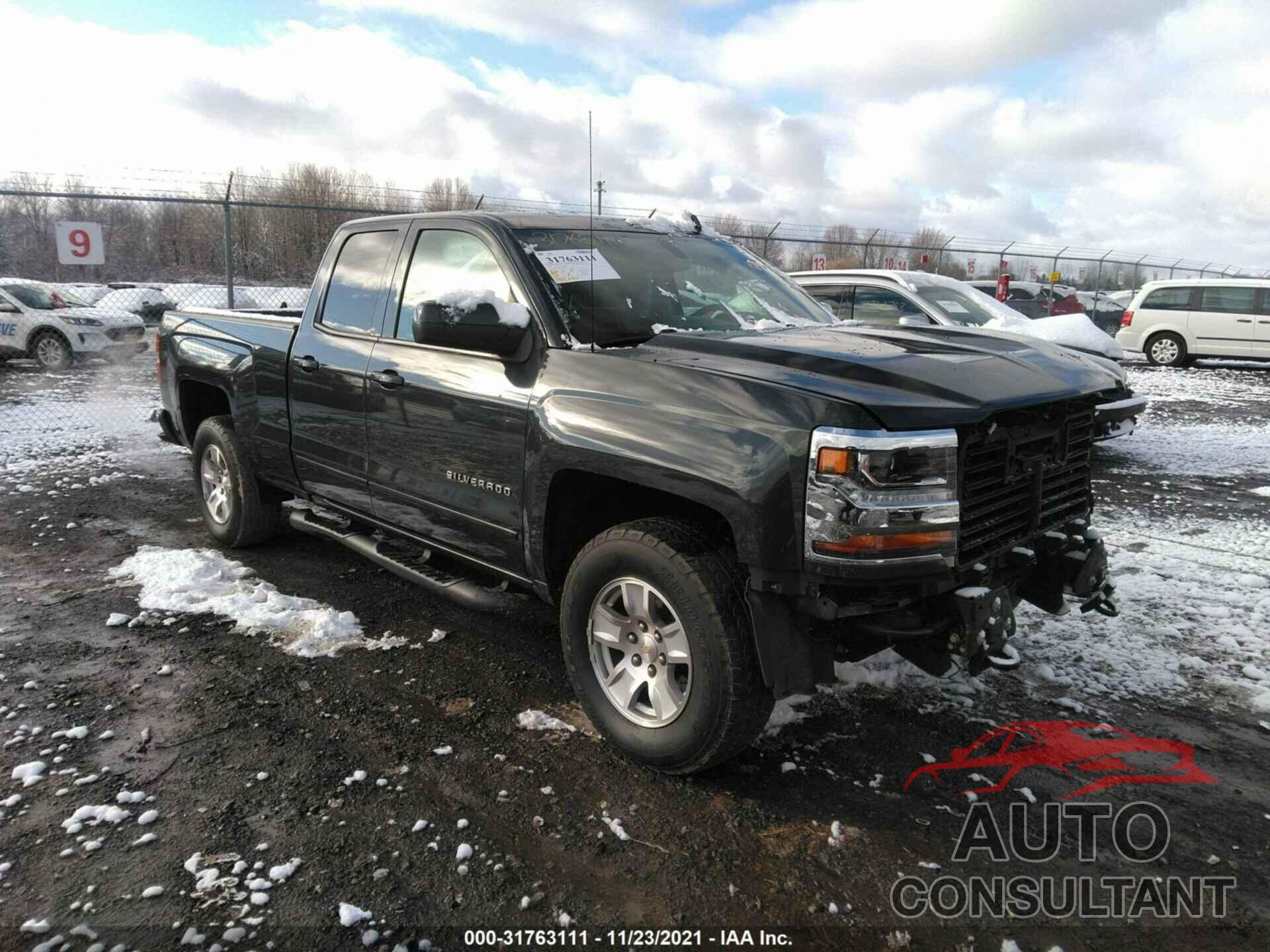 CHEVROLET SILVERADO 1500 2018 - 2GCVKREC1J1100895
