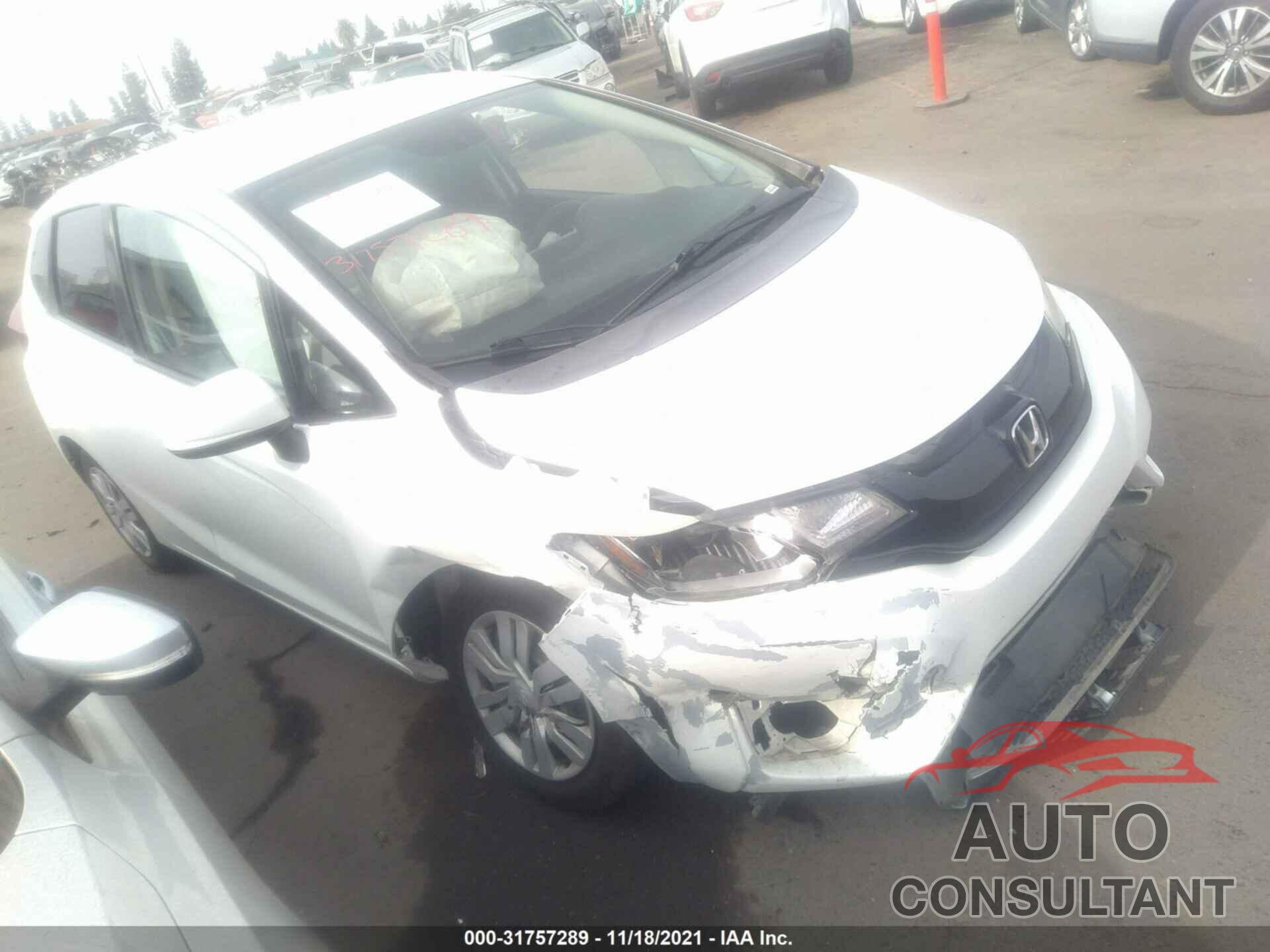 HONDA FIT 2016 - JHMGK5H5XGS002695