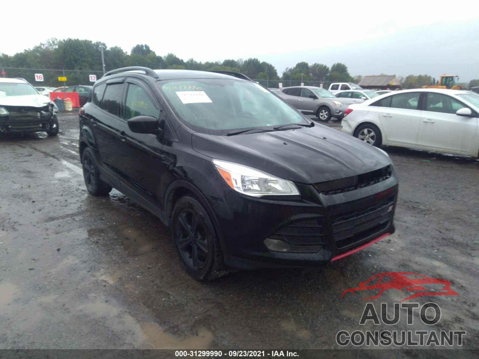 FORD ESCAPE 2016 - 1FMCU9GX8GUB02797
