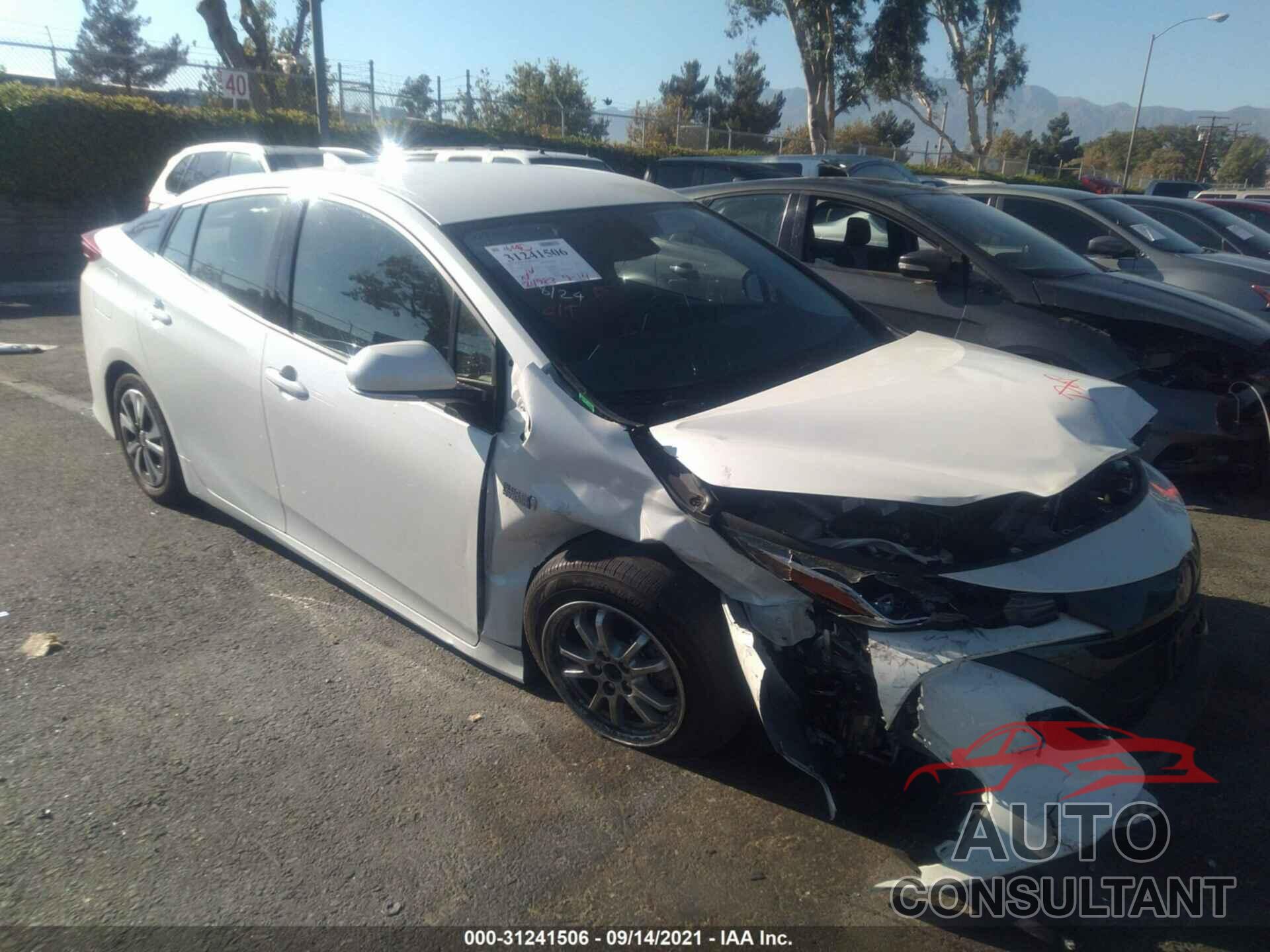 TOYOTA PRIUS PRIME 2019 - JTDKARFP8K3110374