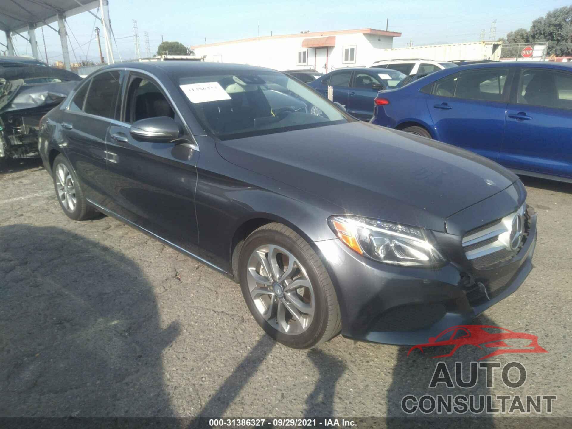 MERCEDES-BENZ C-CLASS 2016 - 55SWF4JB4GU127182