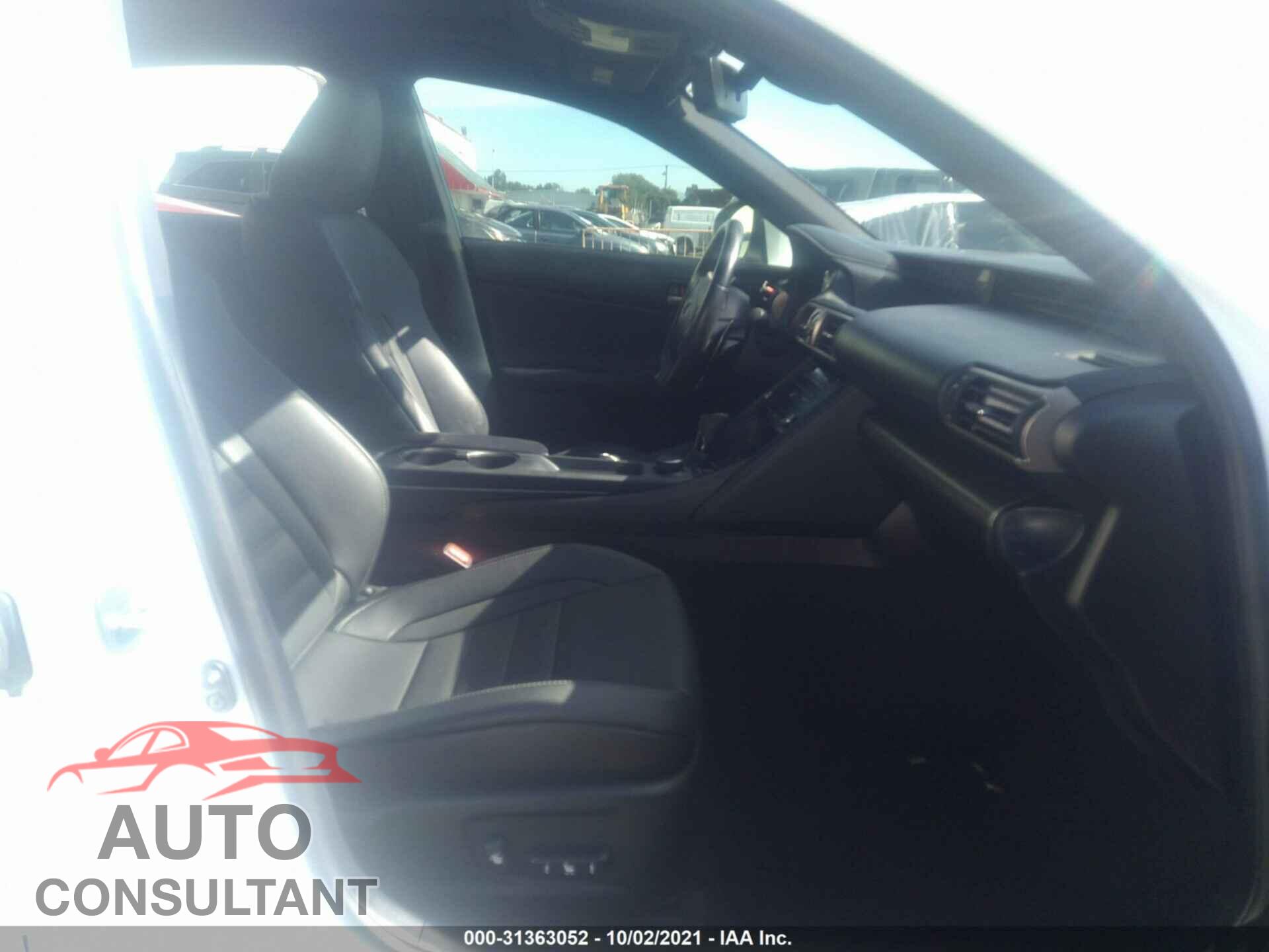 LEXUS IS 2017 - JTHBA1D23H5052257