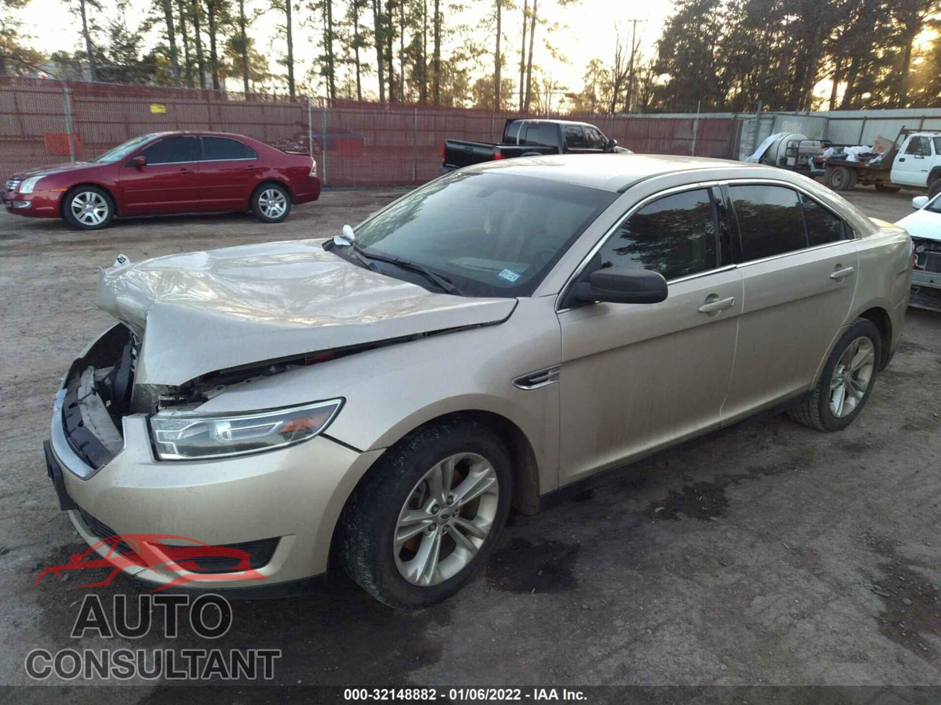 FORD TAURUS 2018 - 1FAHP2D84JG113992