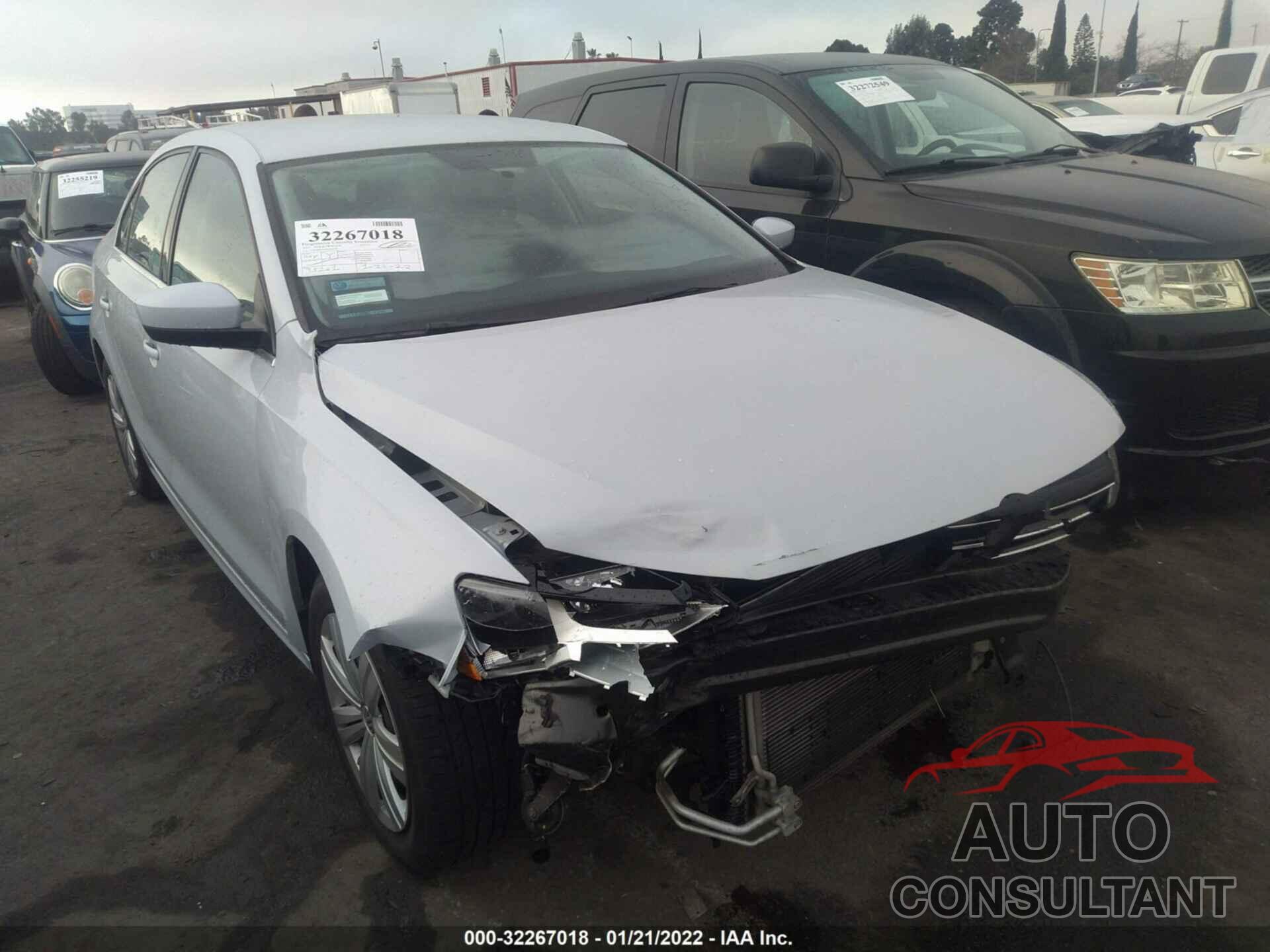 VOLKSWAGEN JETTA 2017 - 3VW2B7AJ3HM402720