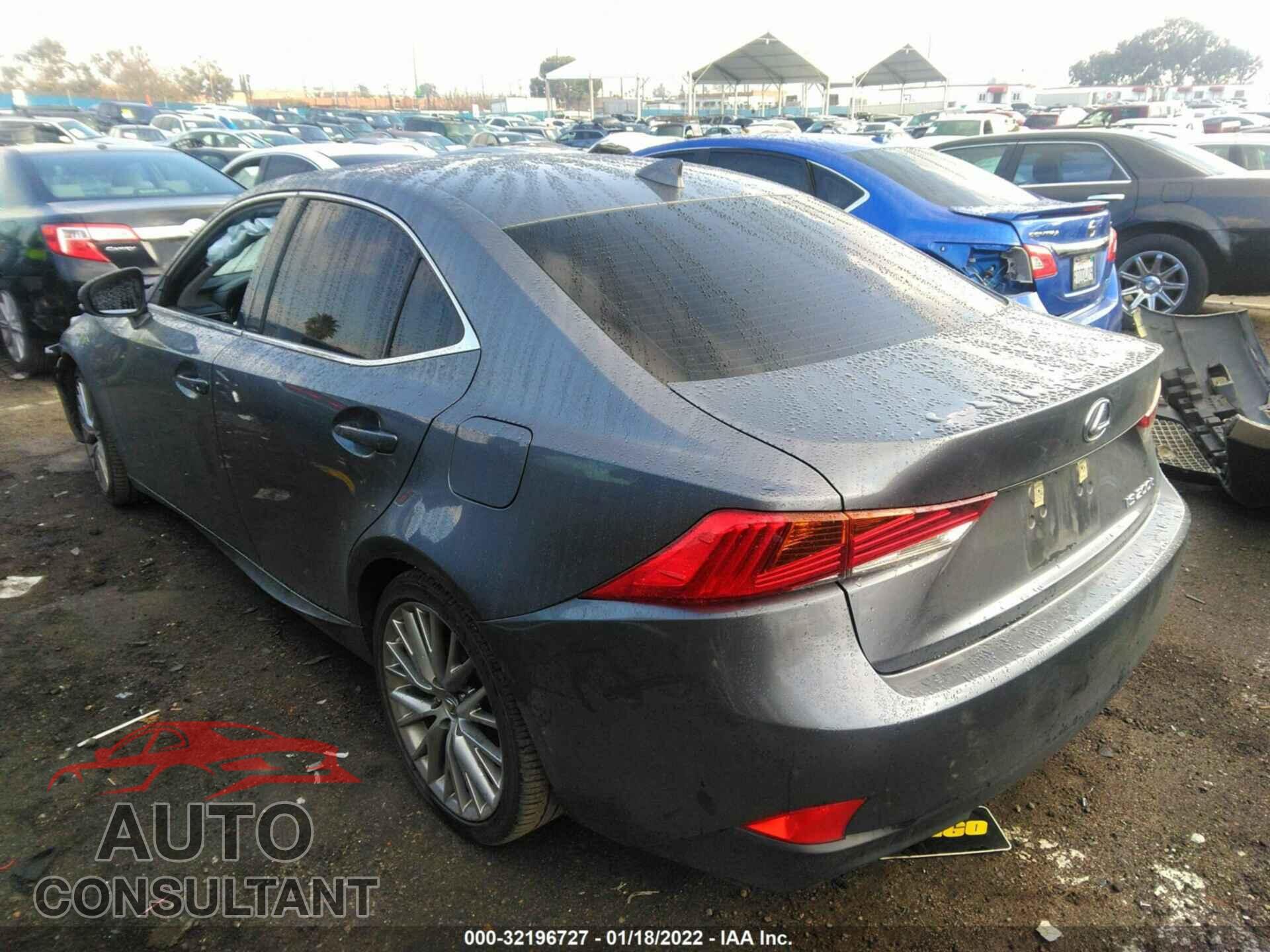 LEXUS IS 2017 - JTHBA1D29H5061271