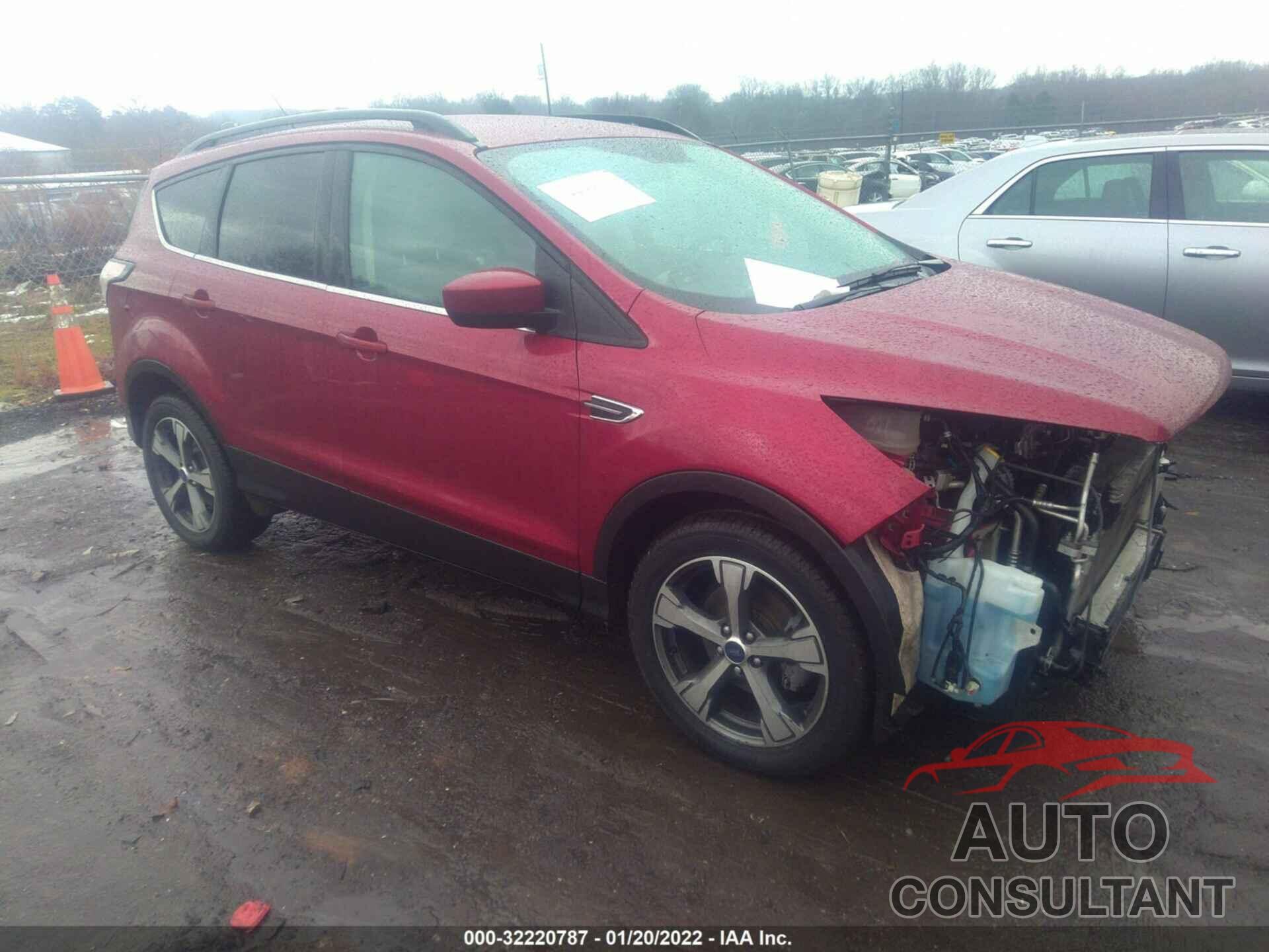 FORD ESCAPE 2017 - 1FMCU0GD6HUA98915