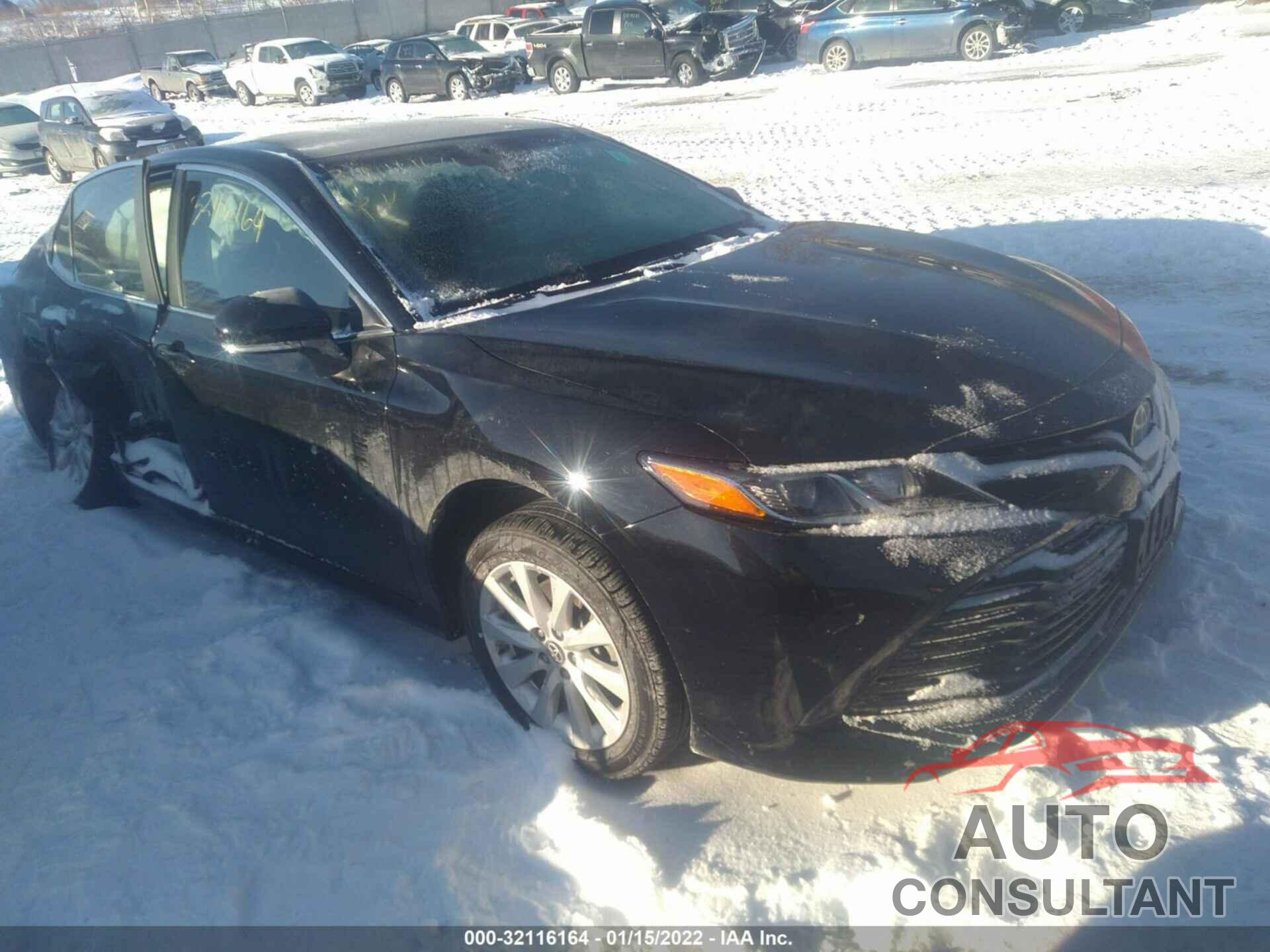 TOYOTA CAMRY 2018 - 4T1B11HK9JU157629
