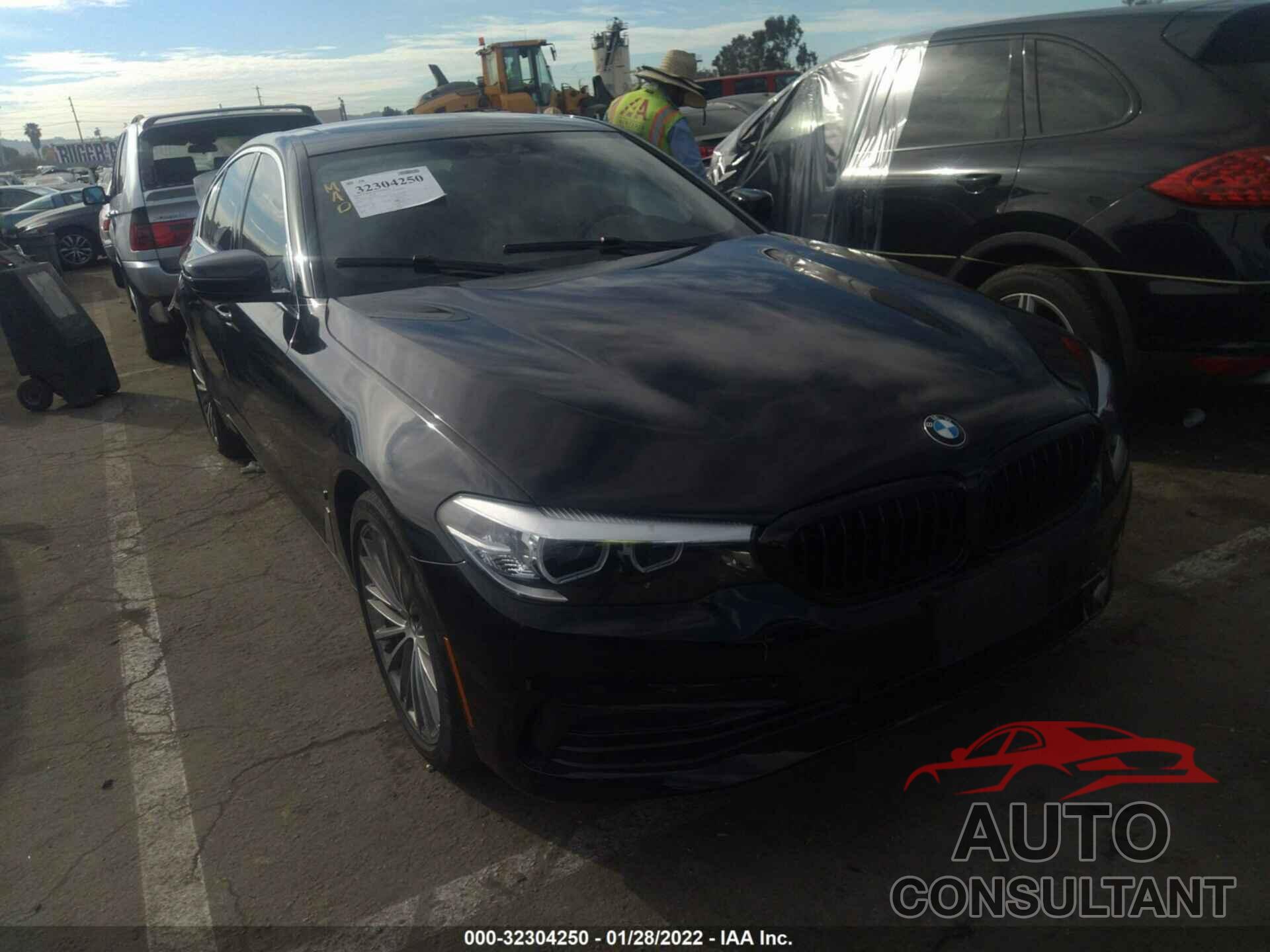 BMW 5 SERIES 2019 - WBAJA9C54KB389128