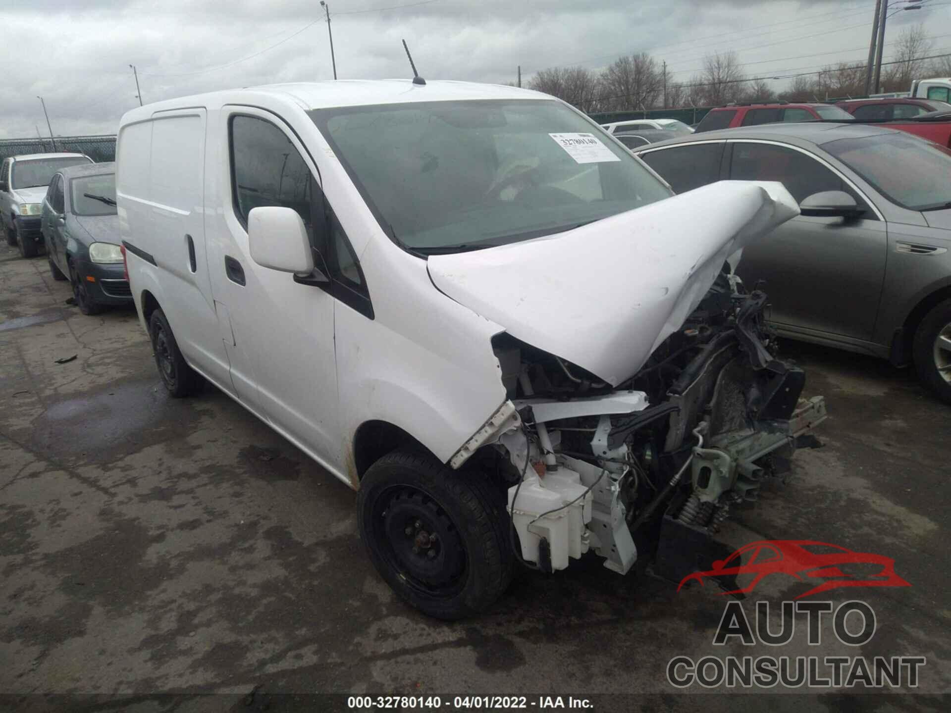 NISSAN NV200 COMPACT CARGO 2017 - 3N6CM0KN1HK696959