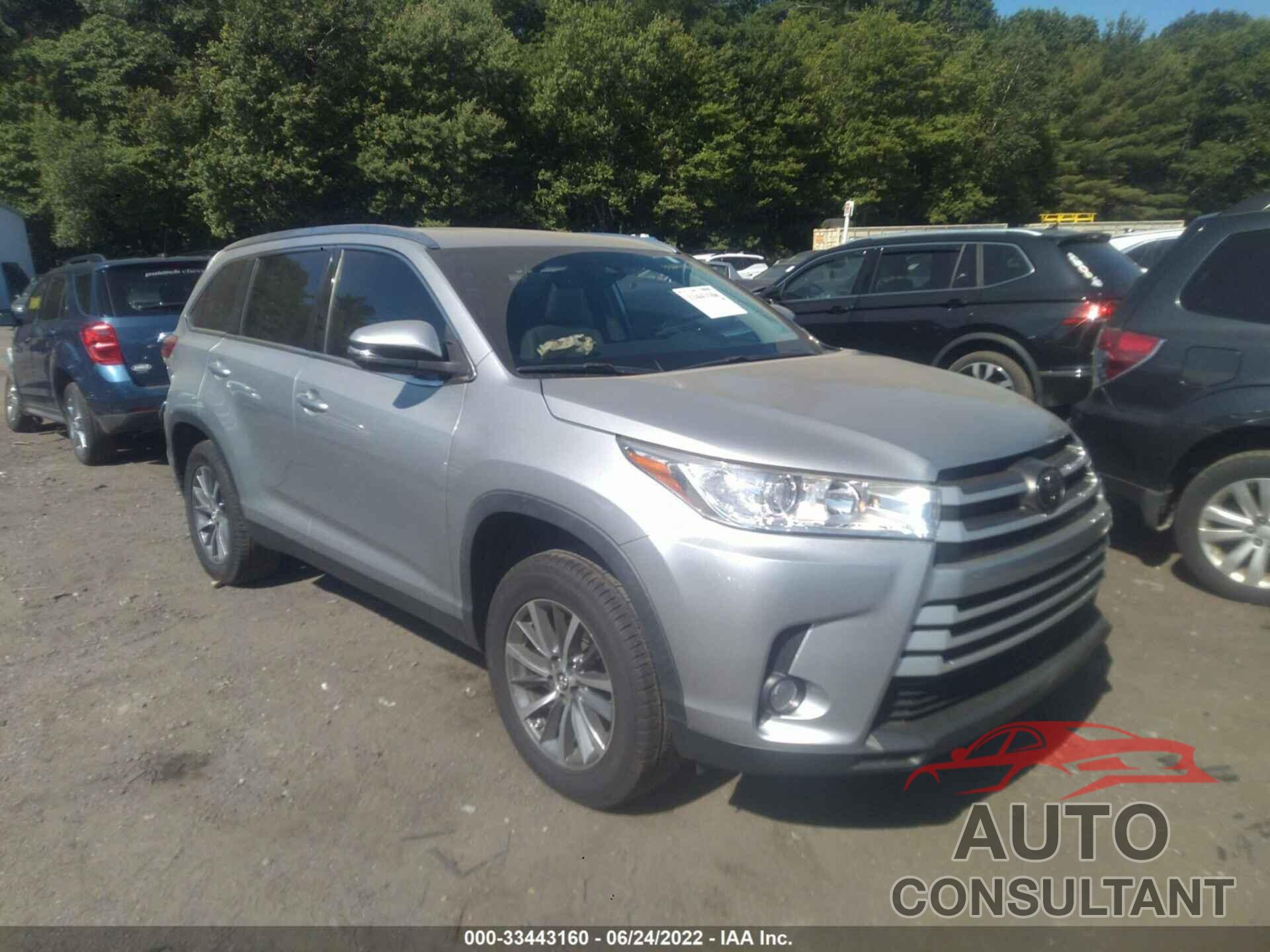 TOYOTA HIGHLANDER 2019 - 5TDKZRFH4KS336928