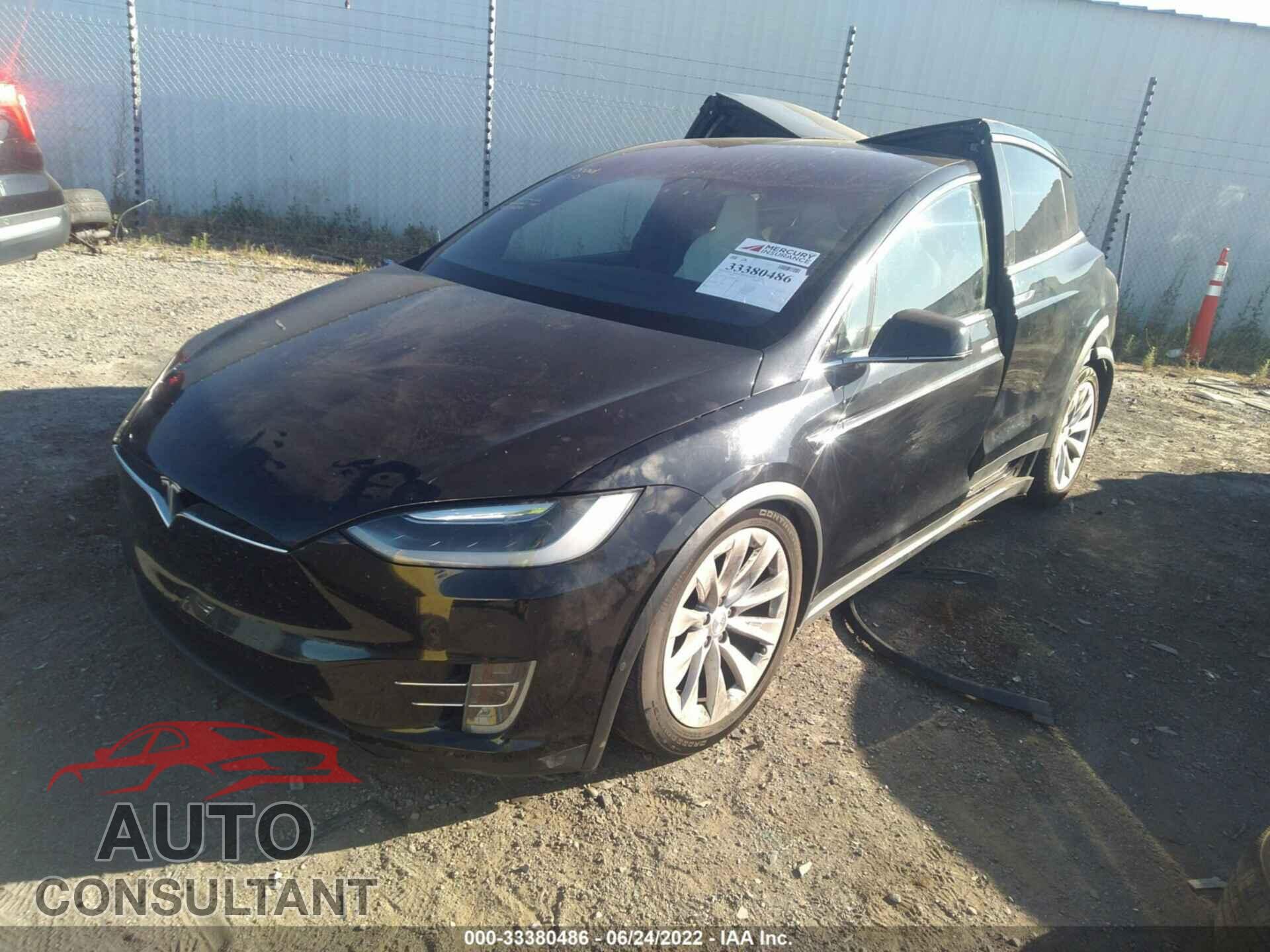 TESLA MODEL X 2017 - 5YJXCDE23HF059659