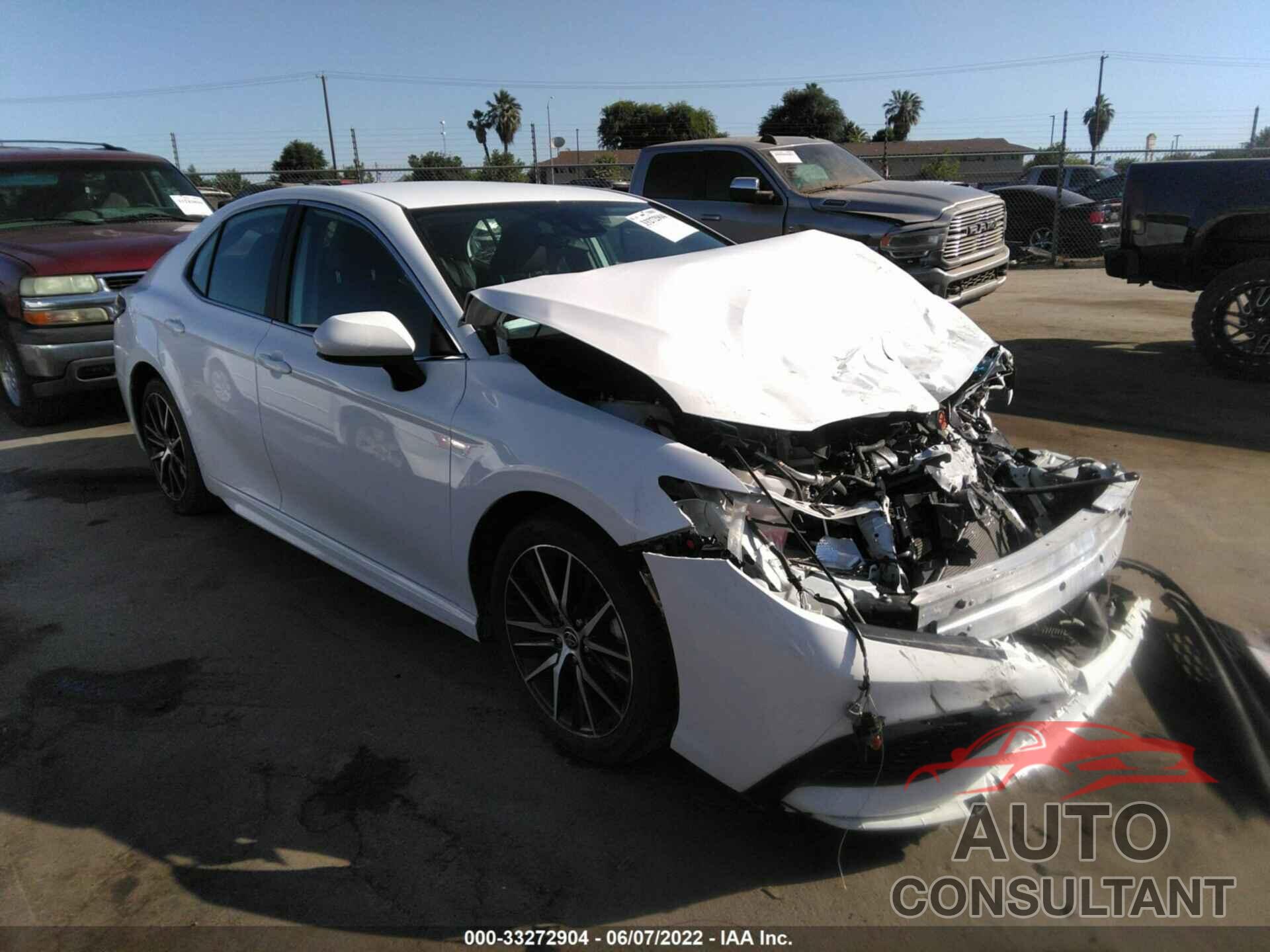 TOYOTA CAMRY 2021 - 4T1G11AK1MU601347