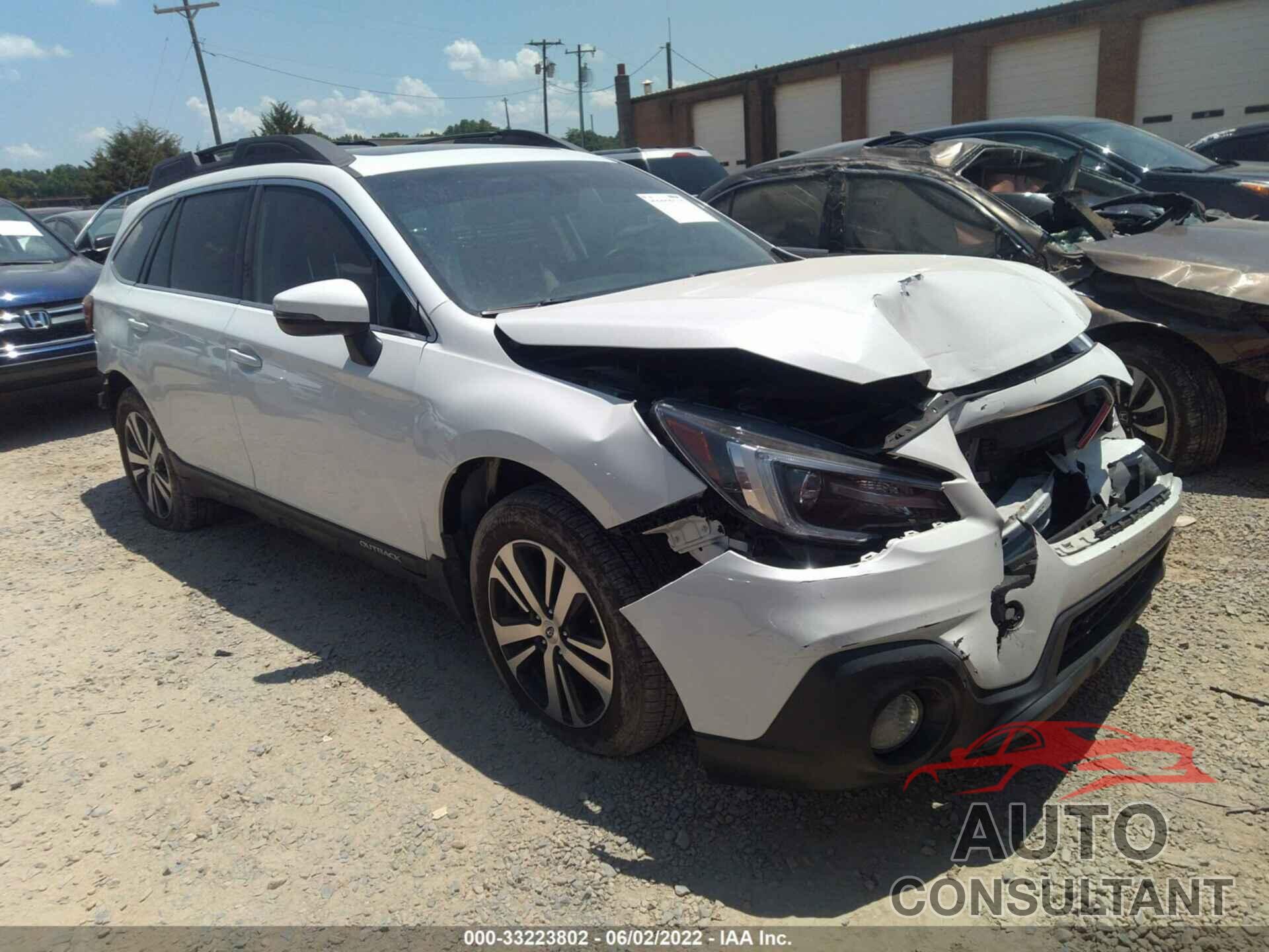 SUBARU OUTBACK 2018 - 4S4BSENC2J3278395