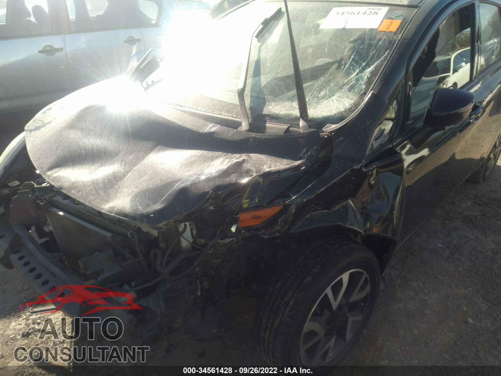 NISSAN VERSA NOTE 2017 - 3N1CE2CP1HL355215