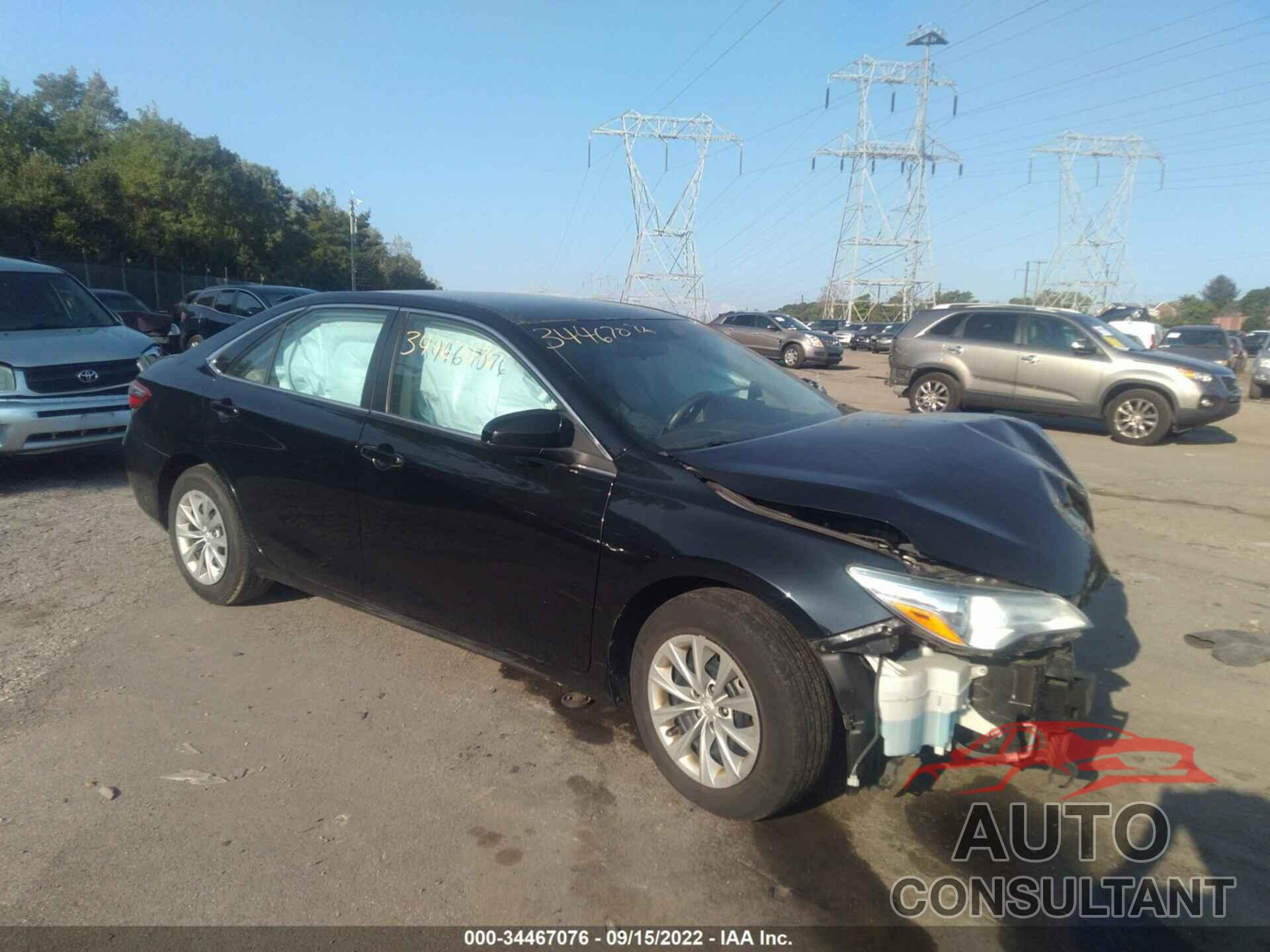 TOYOTA CAMRY 2016 - 4T4BF1FK2GR523319