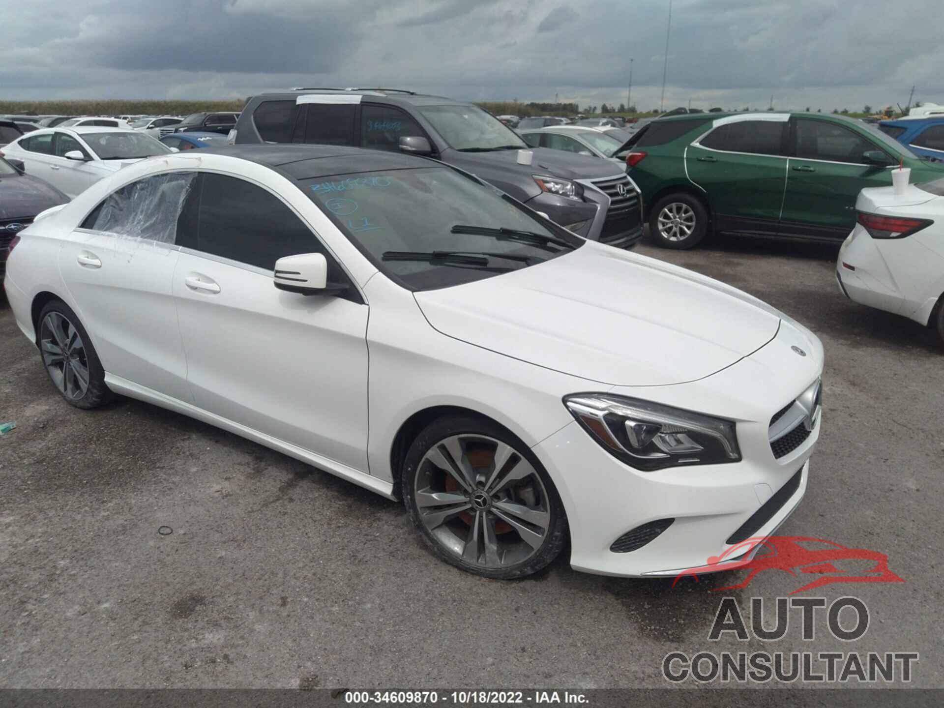 MERCEDES-BENZ CLA 2019 - WDDSJ4EB4KN719268