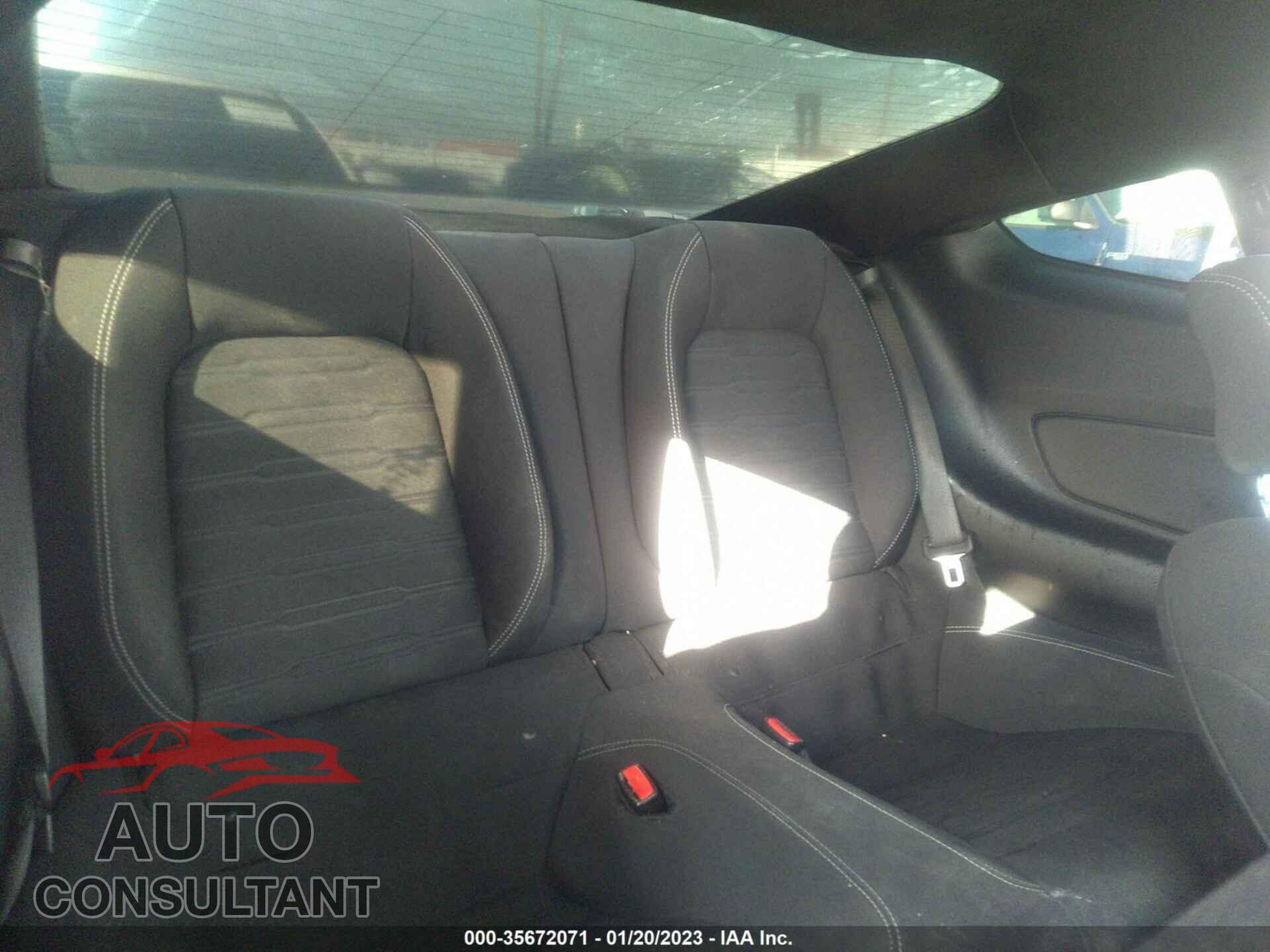 FORD MUSTANG 2017 - 1FA6P8TH7H5330583