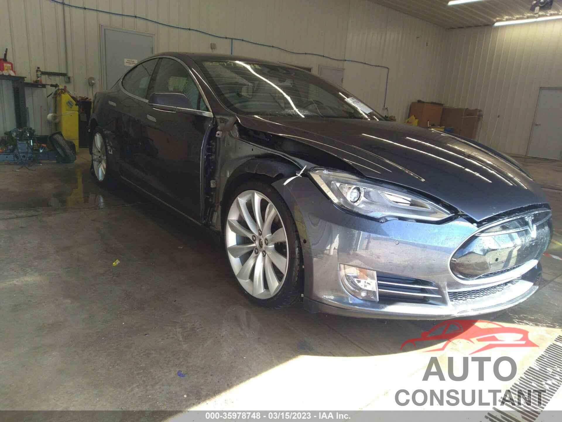 TESLA MODEL S 2015 - 5YJSA1H26FFP78685