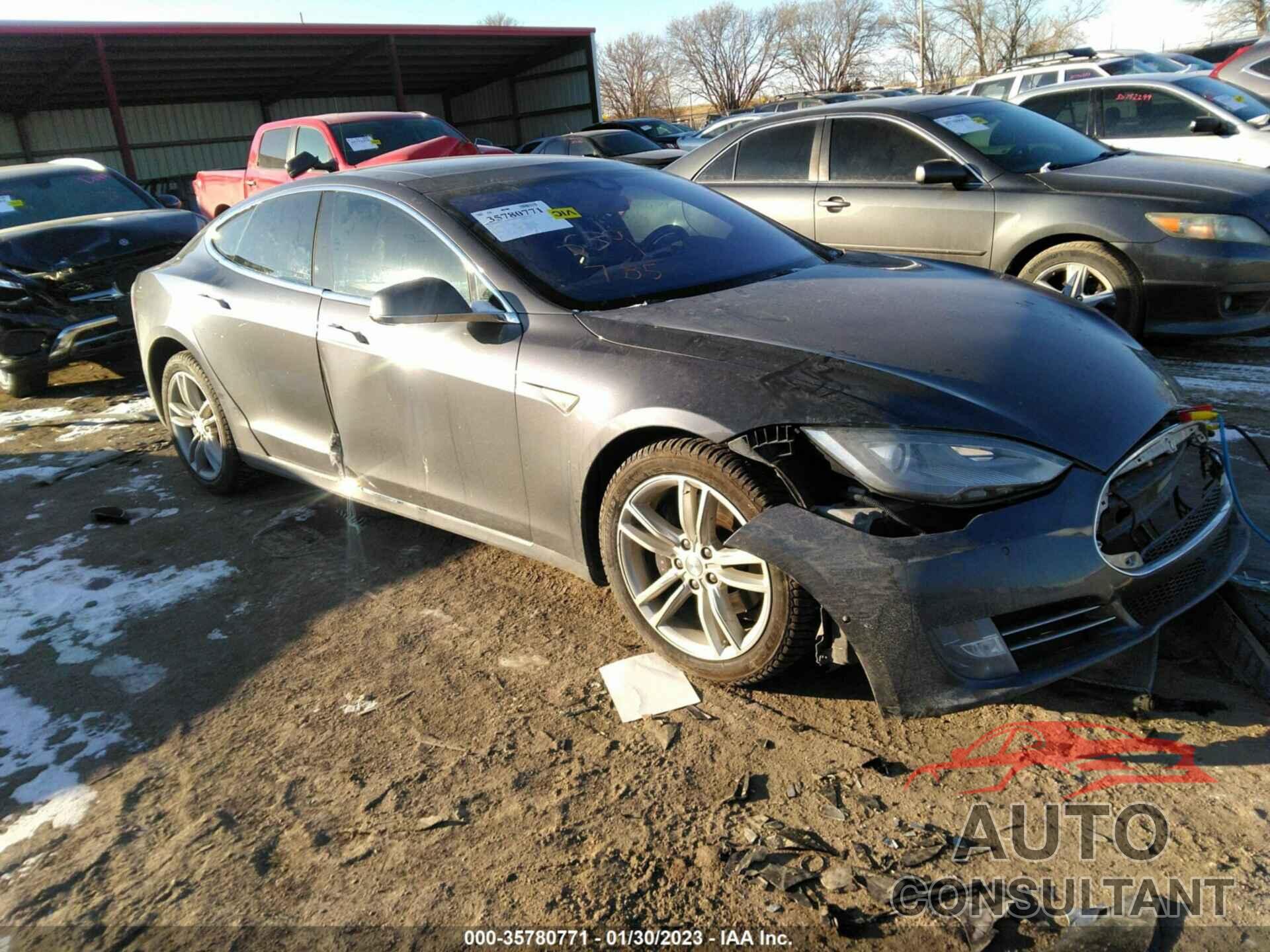 TESLA MODEL S 2015 - 5YJSA1S16FFP69968