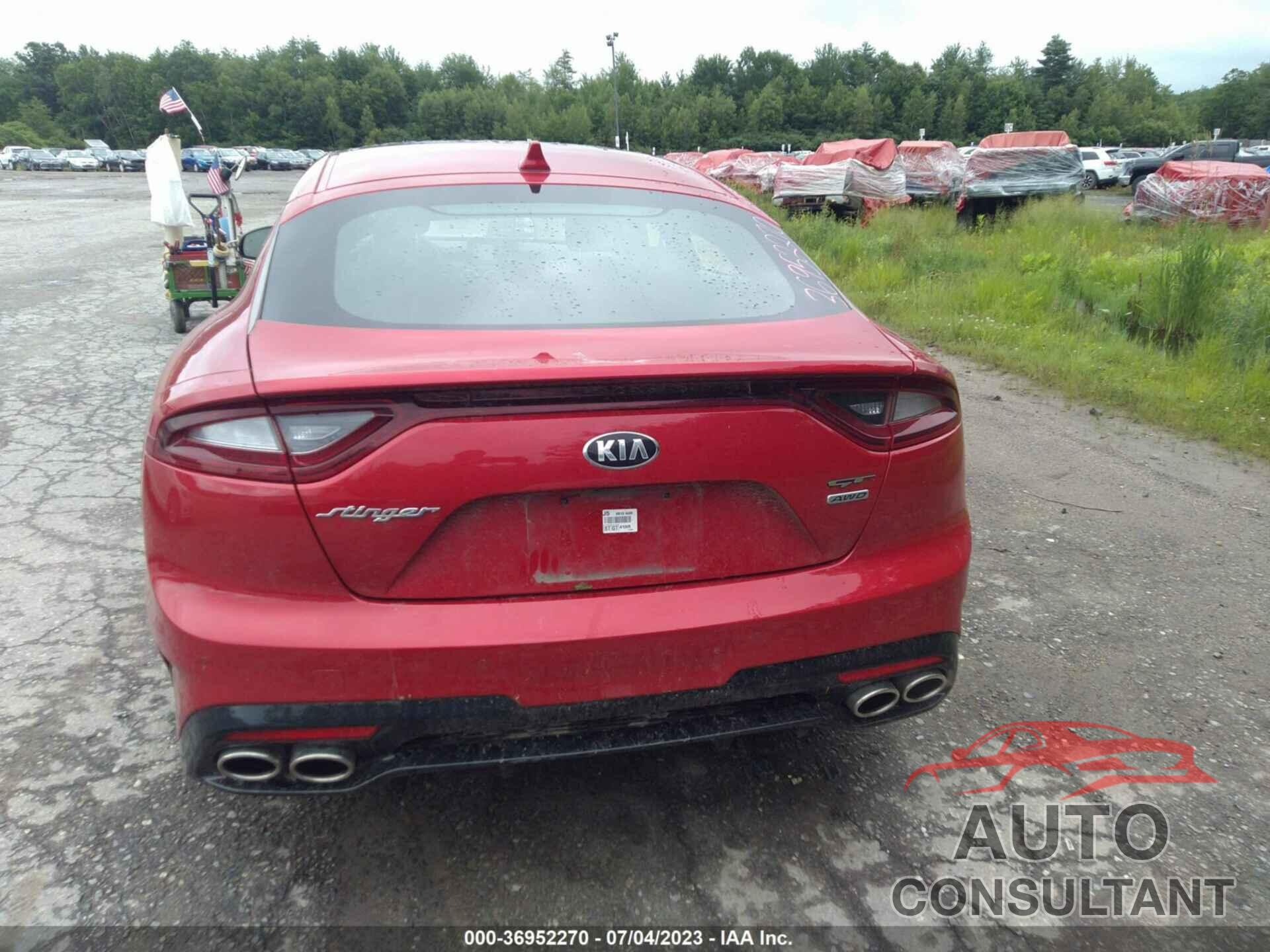 KIA STINGER 2018 - KNAE55LC1J6016049