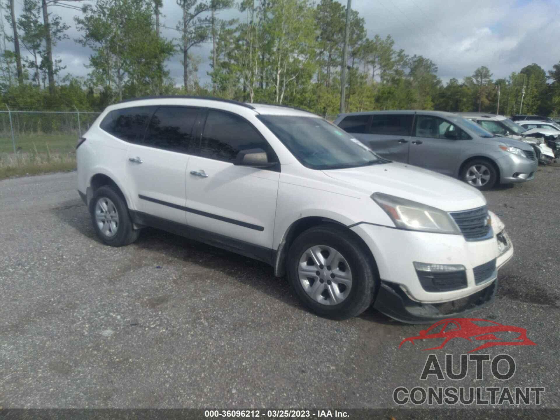 CHEVROLET TRAVERSE 2015 - 1GNKRFED5FJ165422