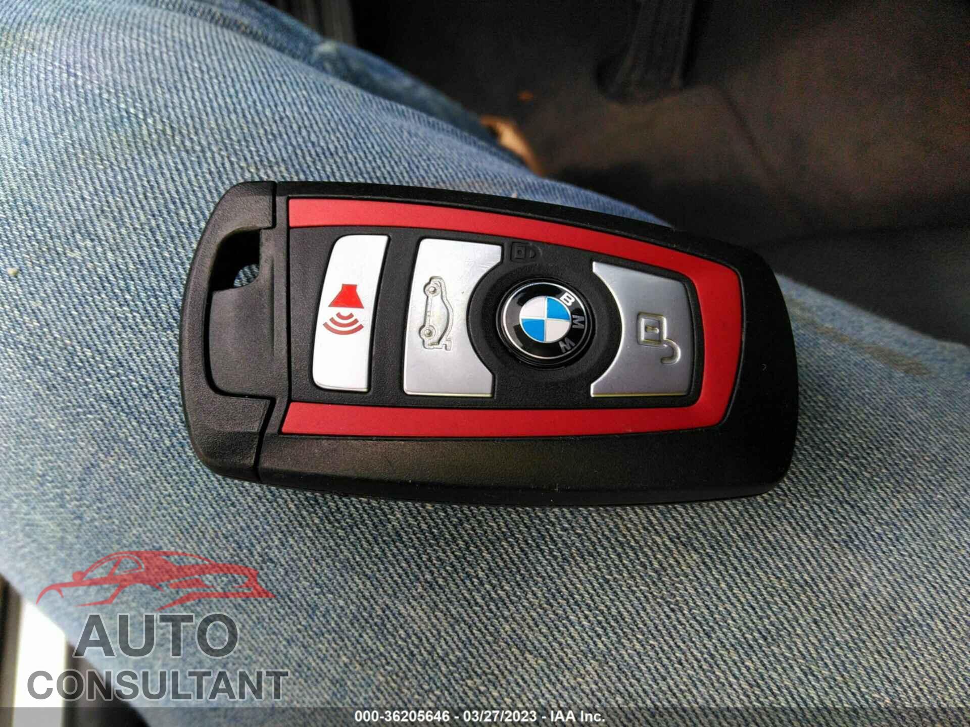 BMW 3 SERIES 2017 - WBA8E1C39HA159084