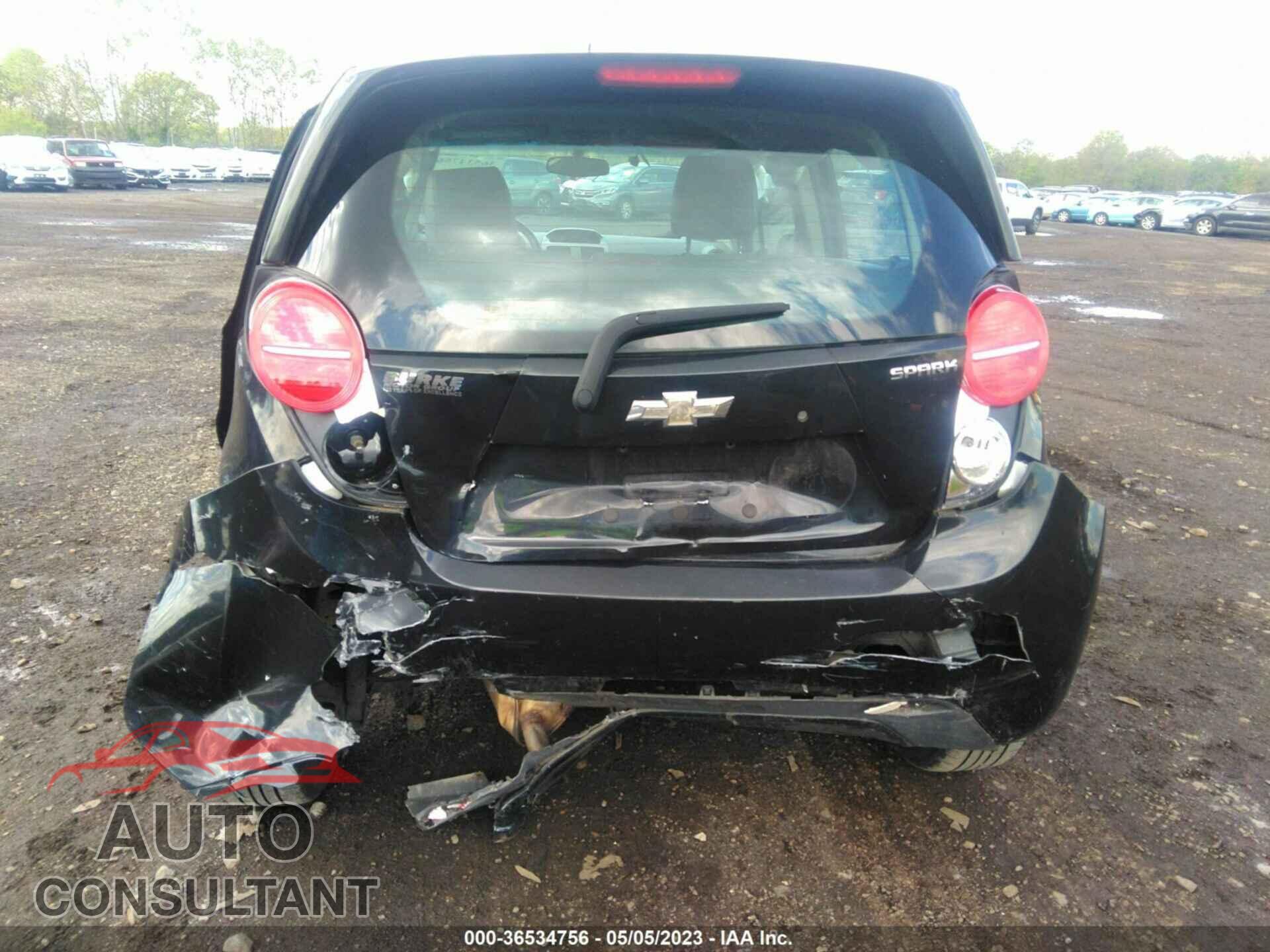 CHEVROLET SPARK 2015 - KL8CB6S92FC806590
