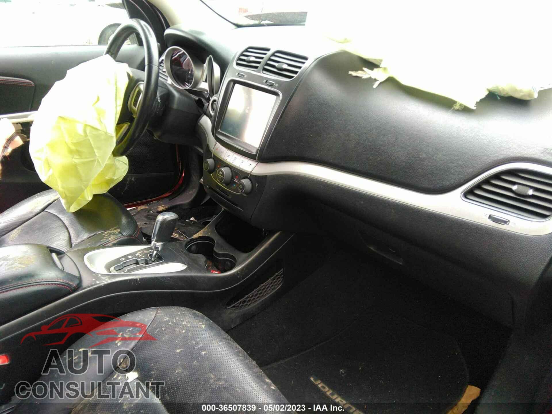 DODGE JOURNEY 2015 - 3C4PDCEG9FT714618