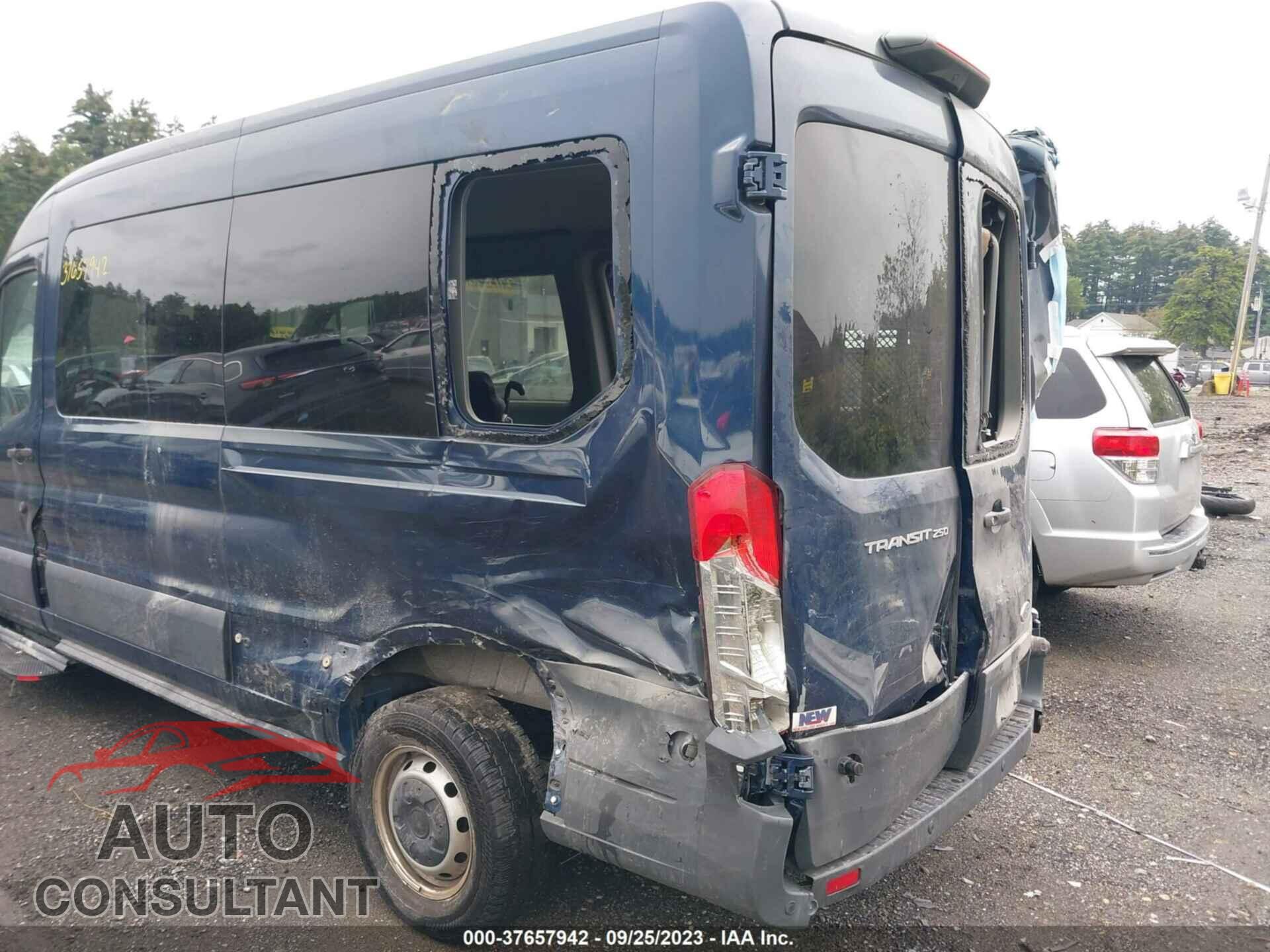 FORD TRANSIT-250 2018 - 1FTYR2CM2JKA97064