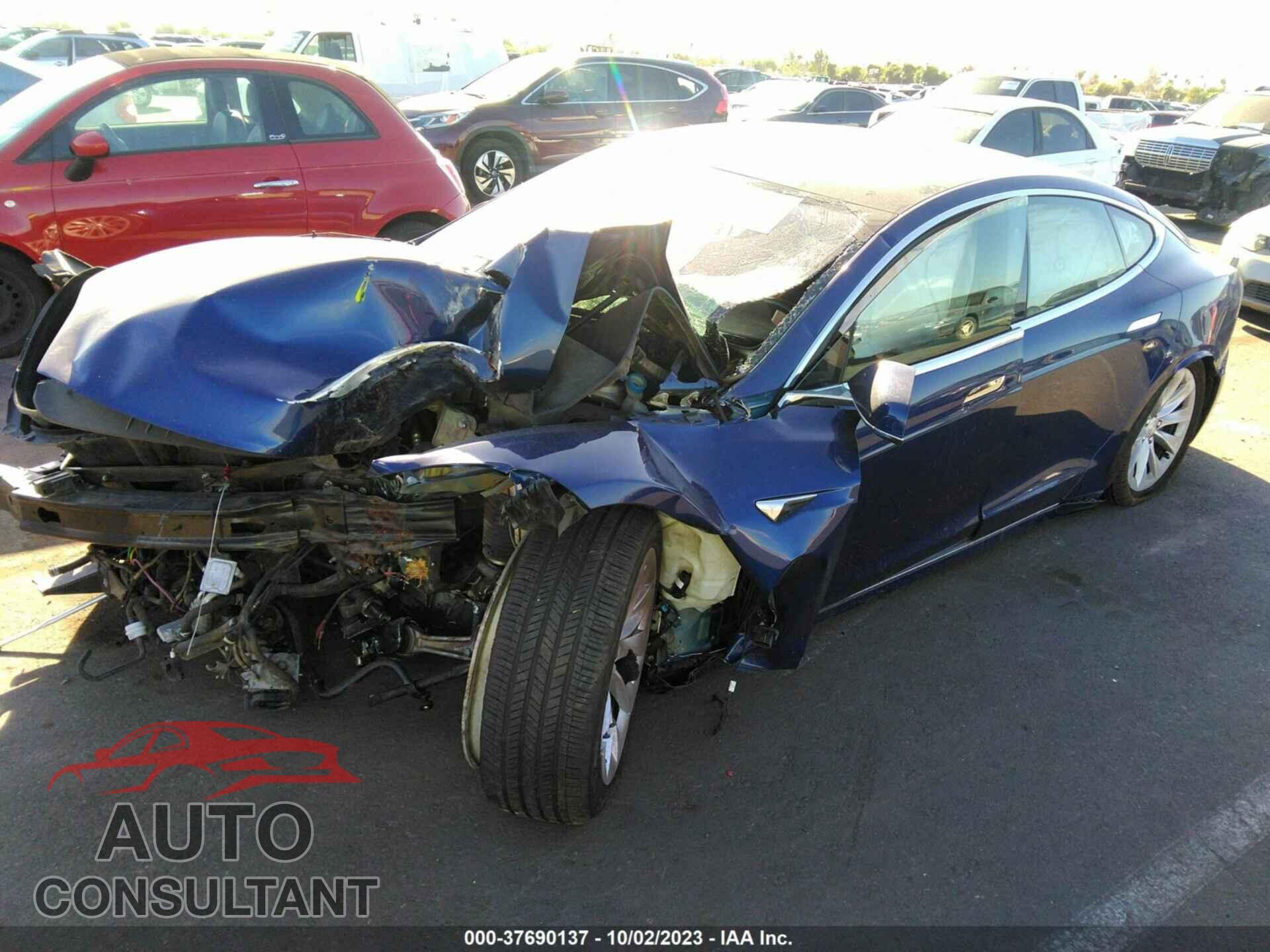 TESLA MODEL S 2017 - 5YJSA1E21HF217043
