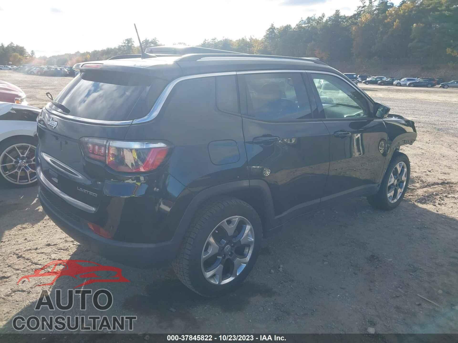 JEEP COMPASS 2018 - 3C4NJDCB7JT143510