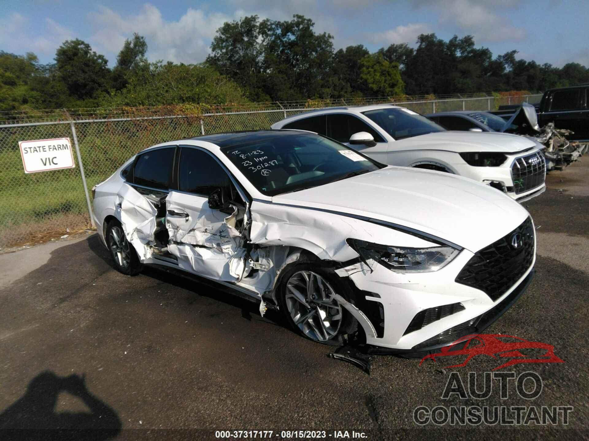 HYUNDAI SONATA 2023 - KMHL14JA3PA301287