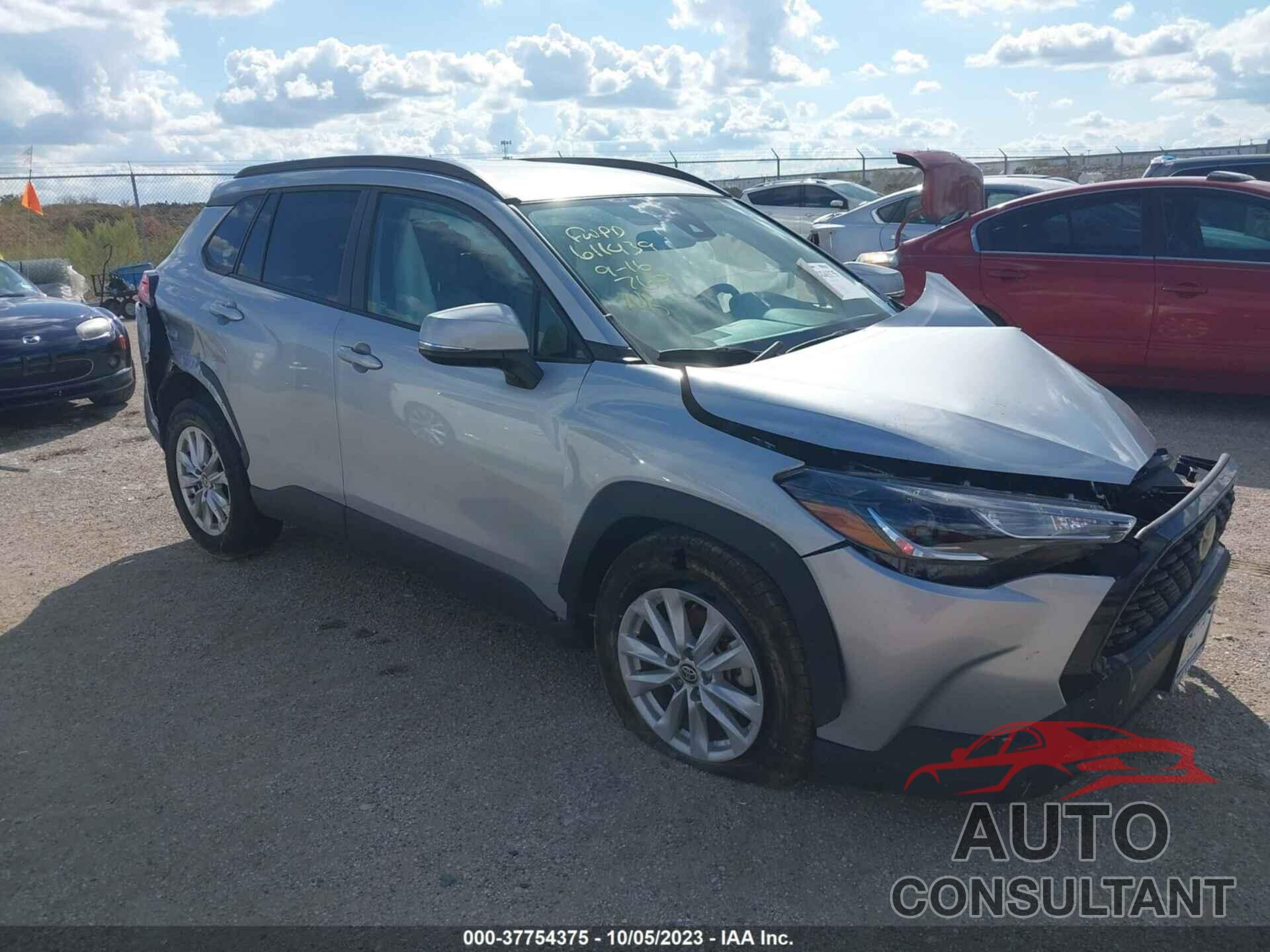 TOYOTA COROLLA CROSS 2022 - 7MUCAAAG4NV012173