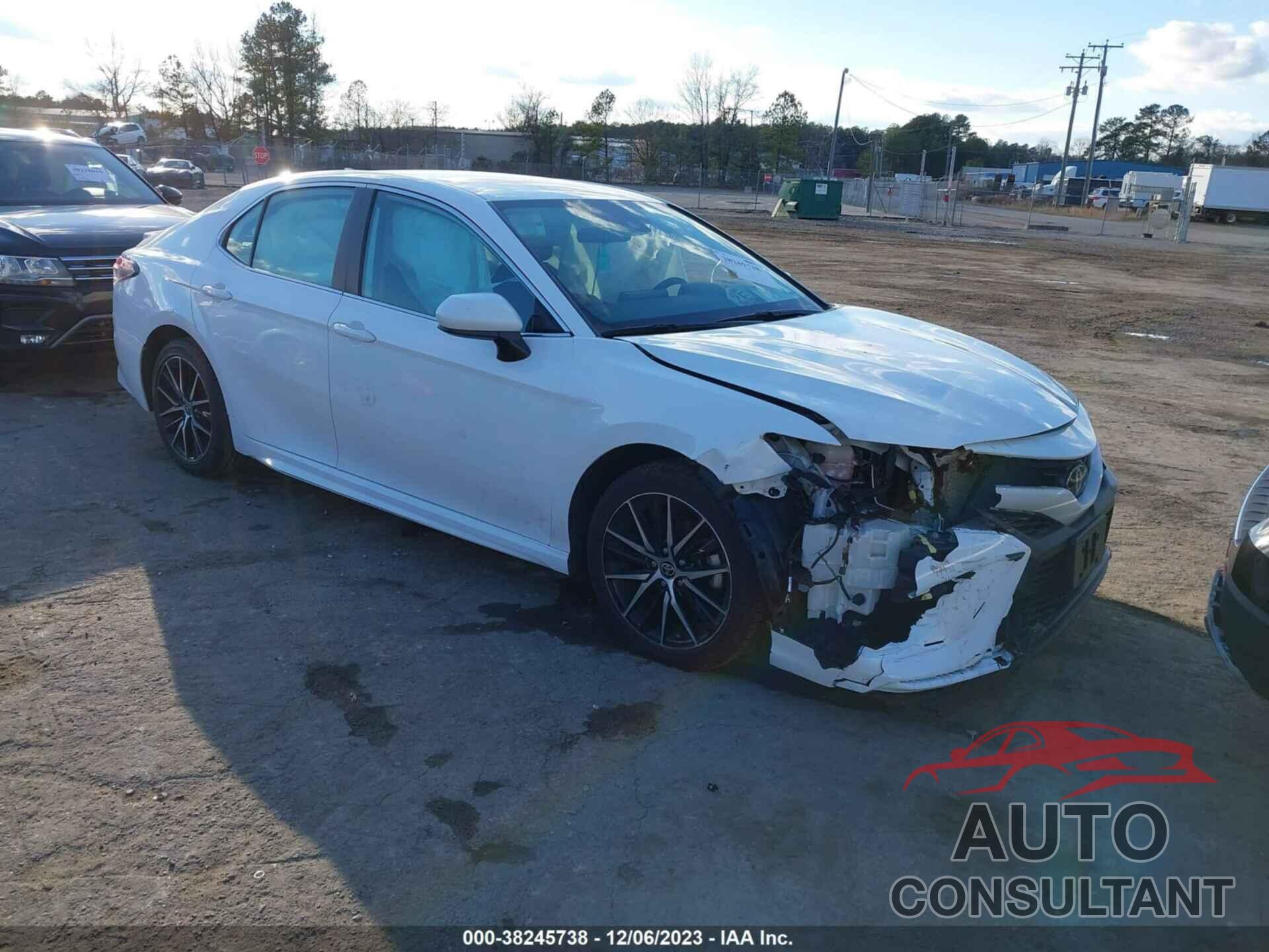 TOYOTA CAMRY 2021 - 4T1G11AK9MU523366