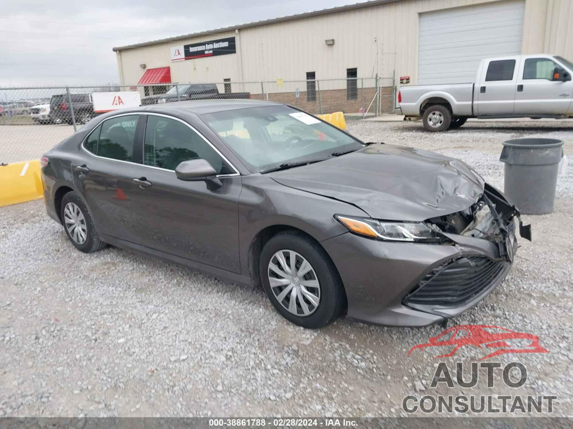 TOYOTA CAMRY 2019 - 4T1B11HK4KU826505