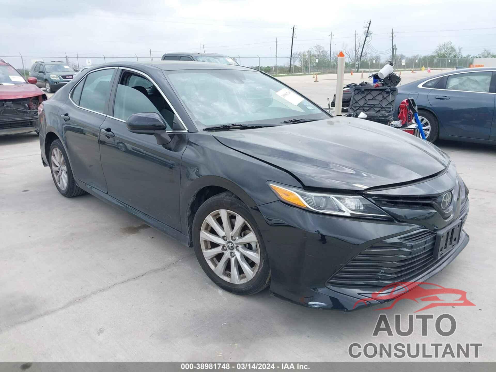 TOYOTA CAMRY 2019 - 4T1B11HK0KU834245