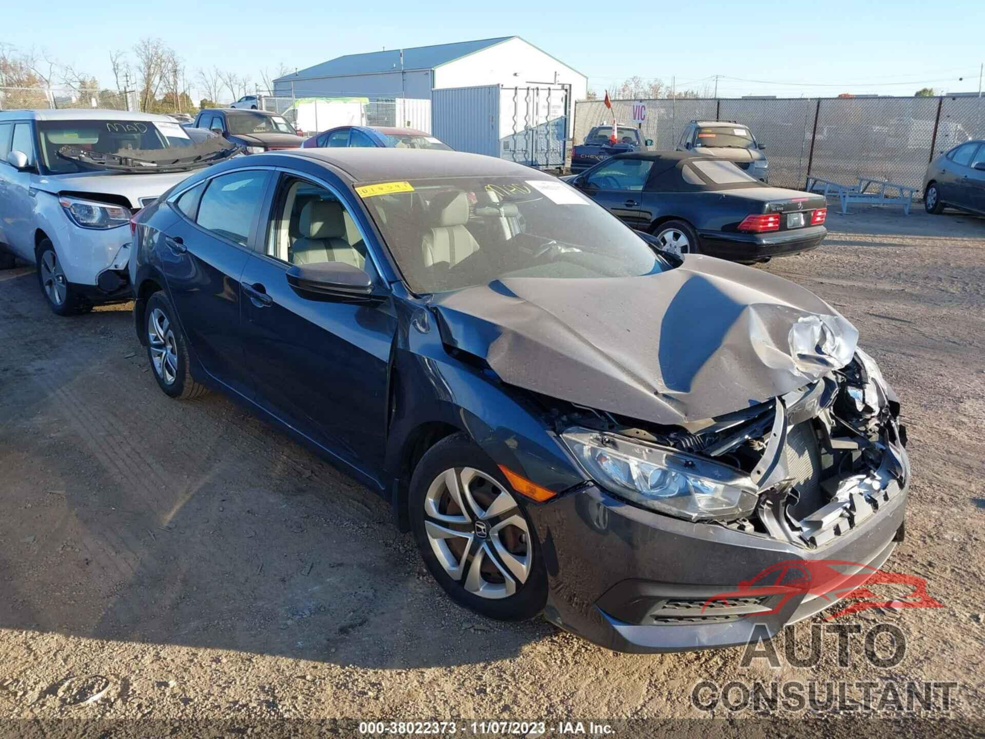 HONDA CIVIC 2018 - 19XFC2F55JE016591