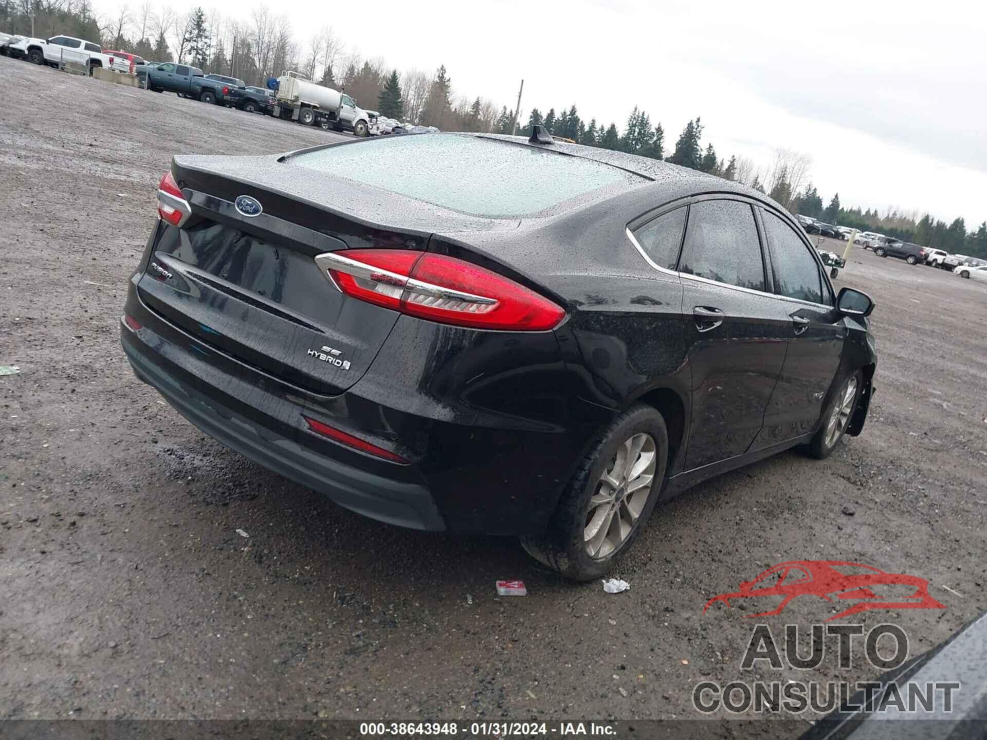 FORD FUSION HYBRID 2019 - 3FA6P0LU1KR180666