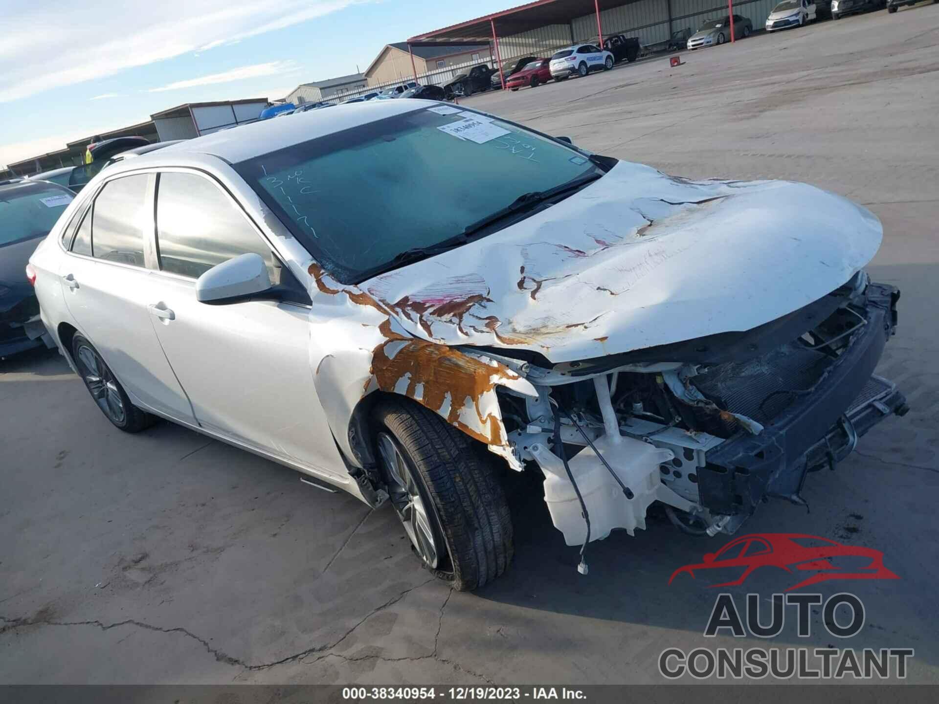 TOYOTA CAMRY 2015 - 4T1BF1FK2FU071803