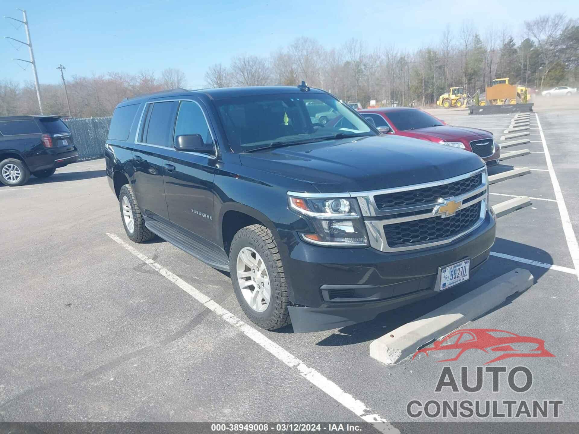 CHEVROLET SUBURBAN 2018 - 1GNSKGEC2JR102998